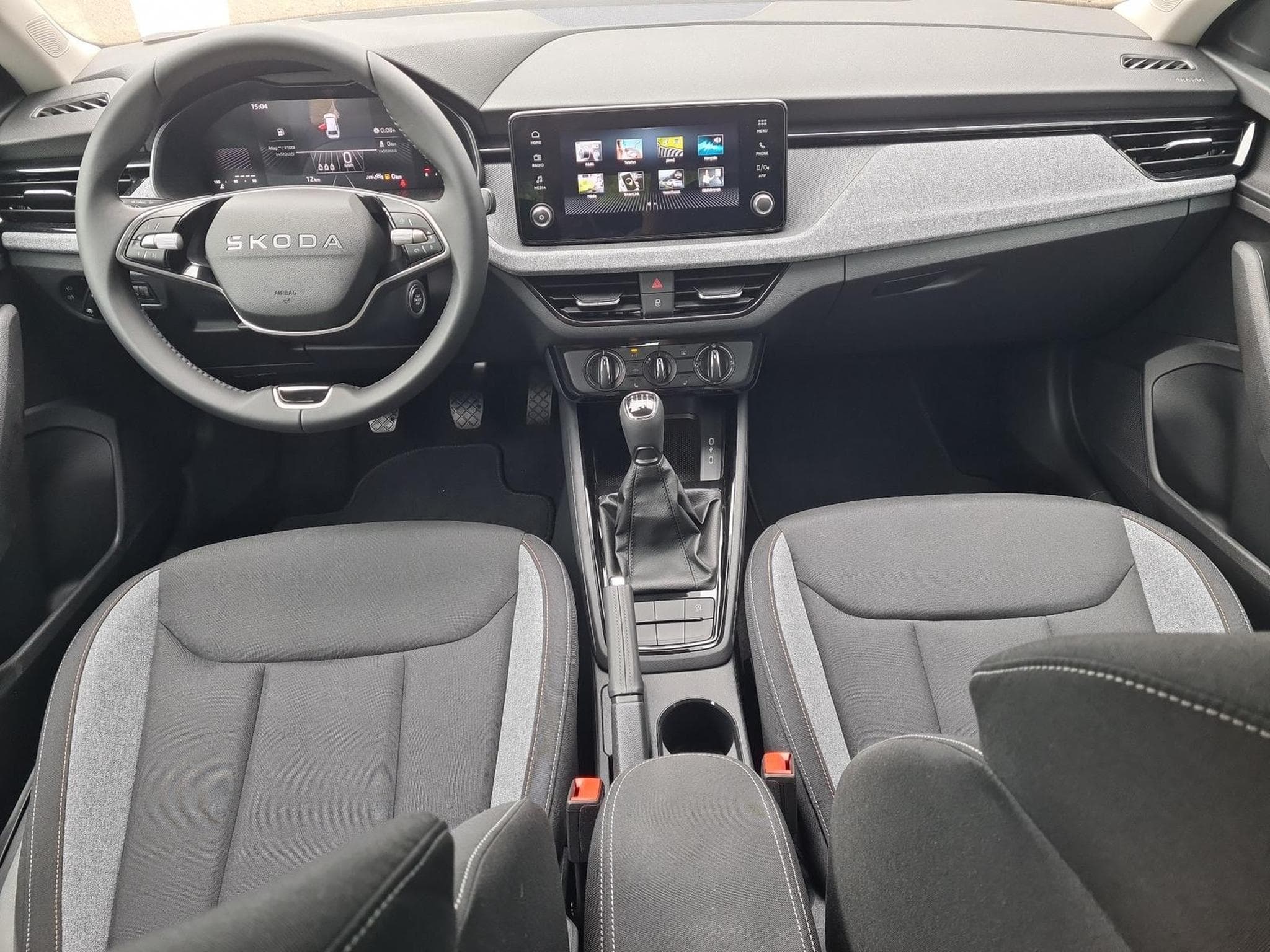 Skoda Scala Selection (2026) - Foto 25