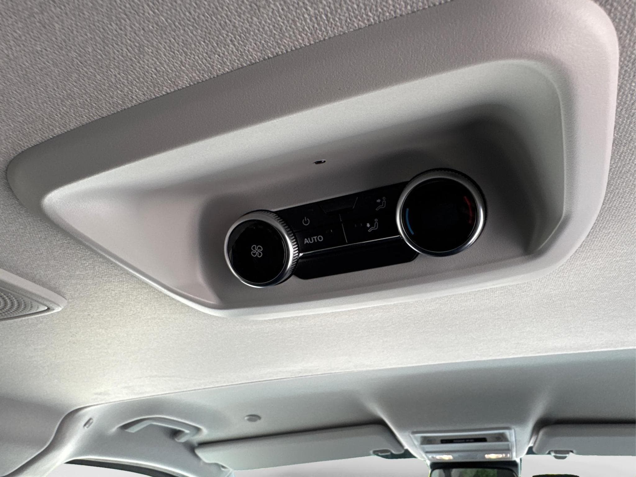 VW T7 Basis (2026) - Photo 19