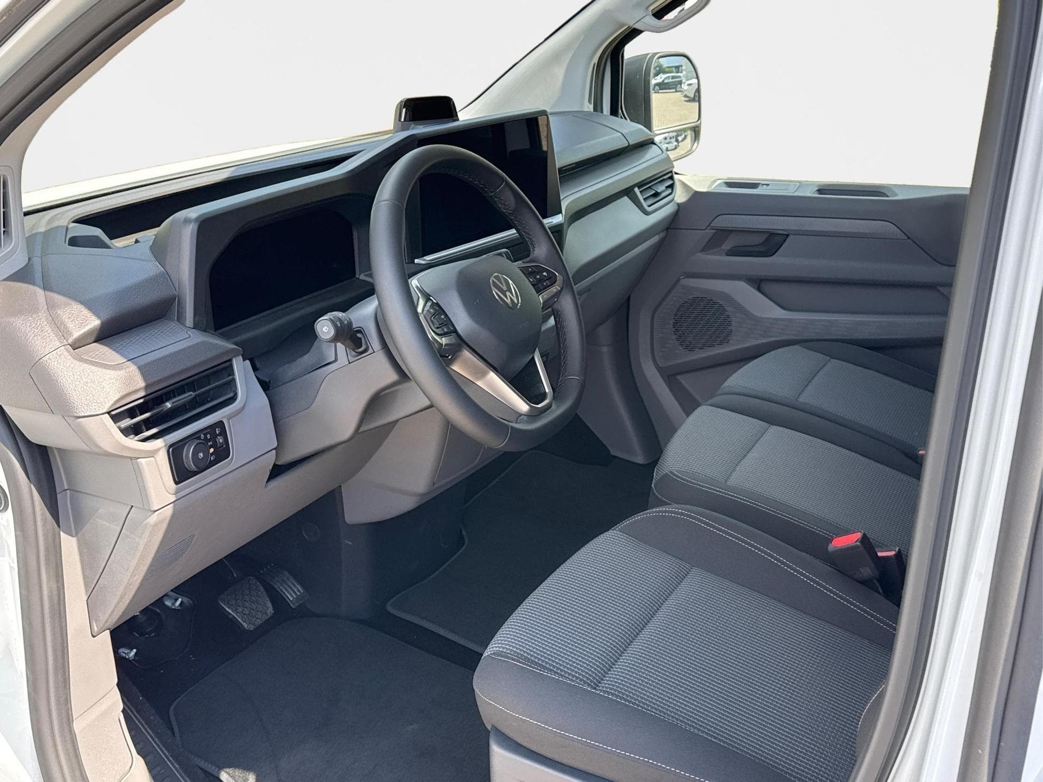 VW T7 Basis (2026) - Photo 7