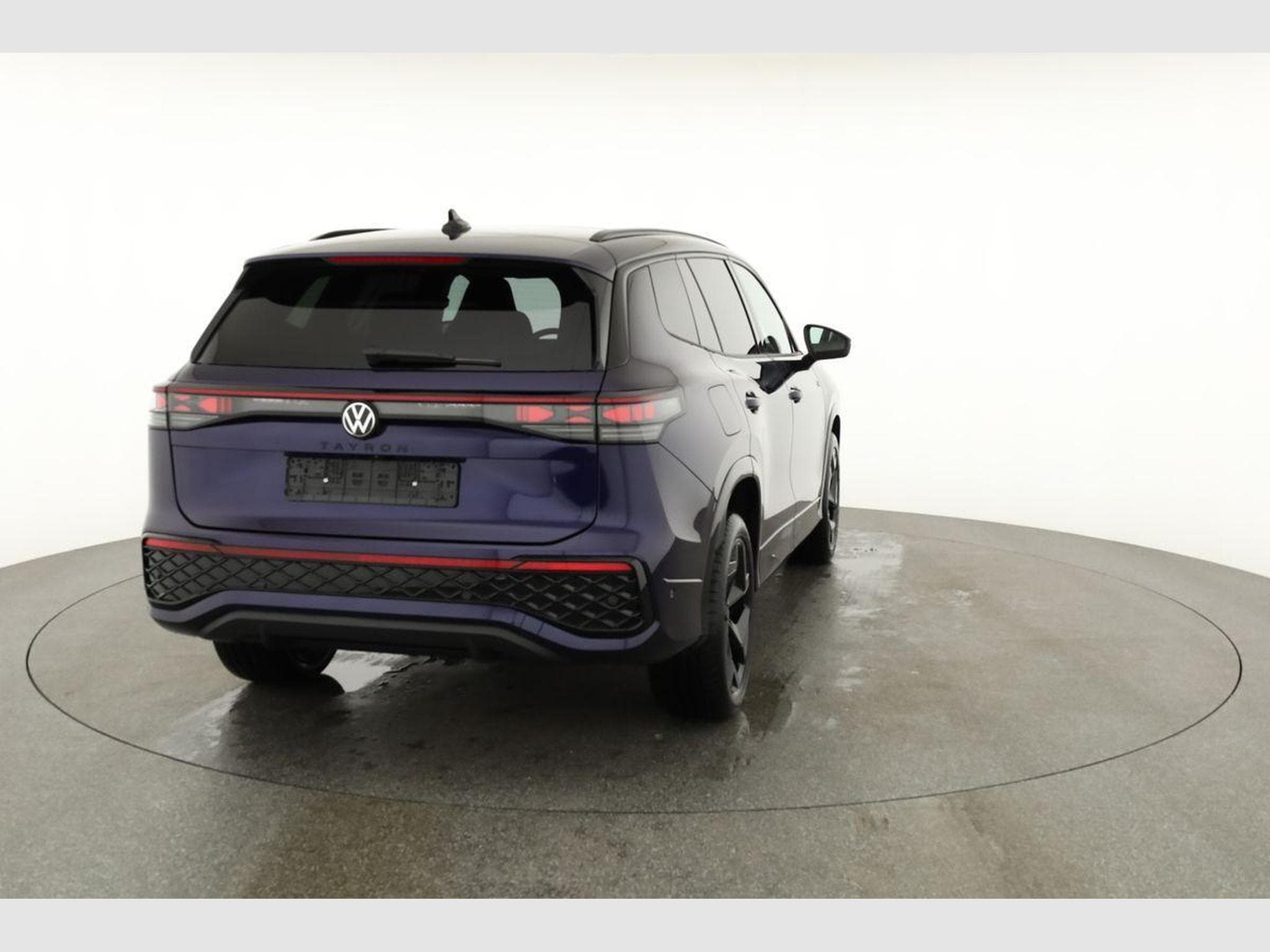 VW Tayron 1.5 TSI eHybrid 150 kW R-Line (2025) - Photo 20