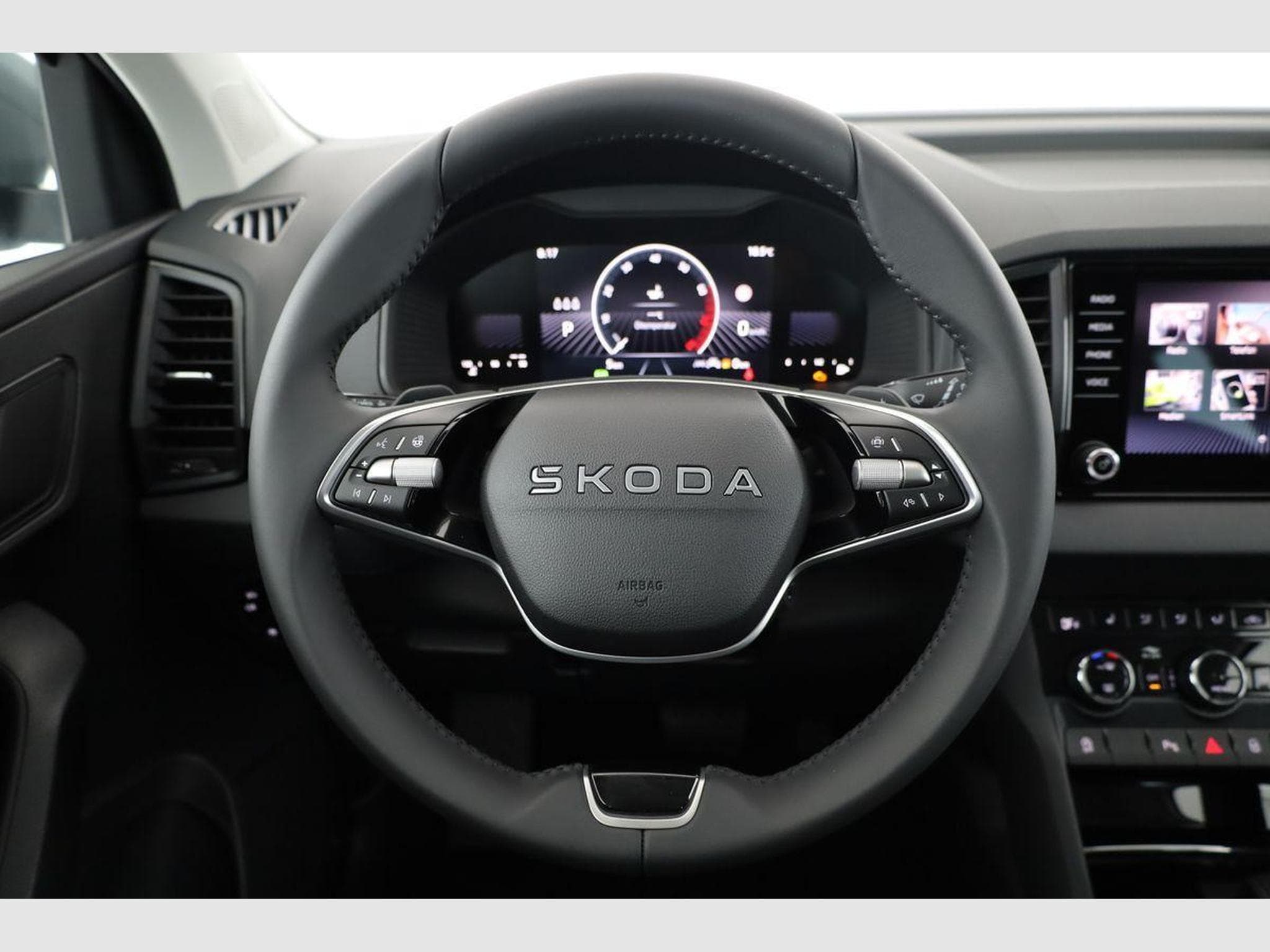 Skoda Karoq Selection (2026) - Foto 5