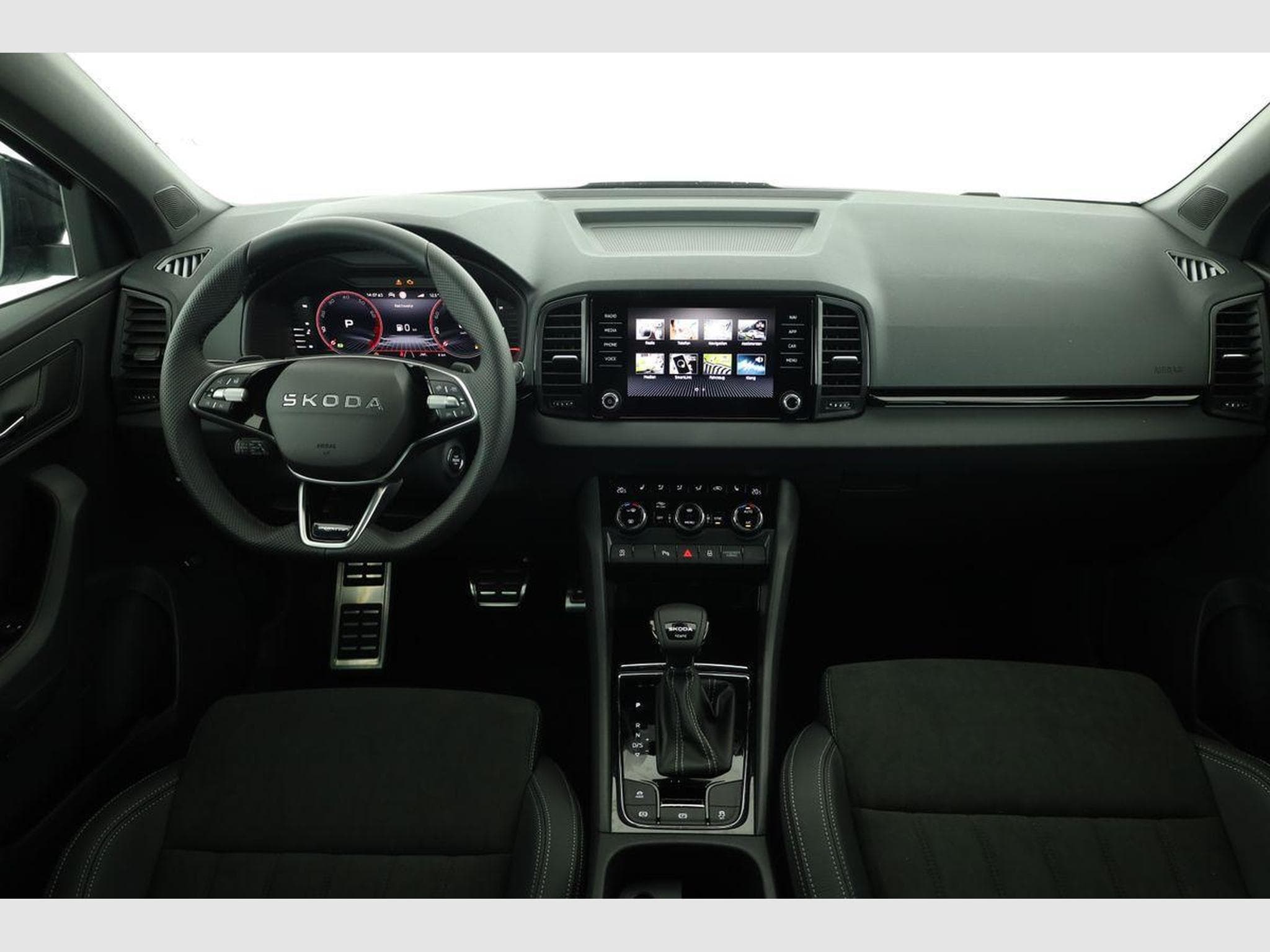 Skoda Karoq Sportline 4x4 (2026) - Foto 4
