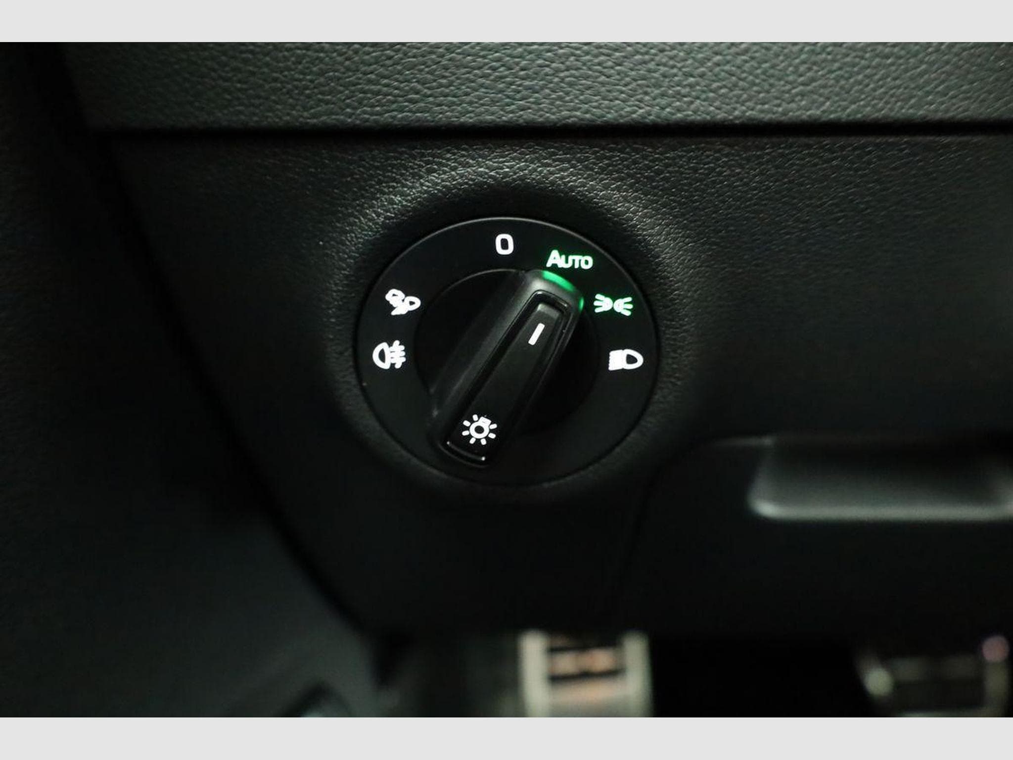 Skoda Karoq Sportline 4x4 (2026) - Foto 8