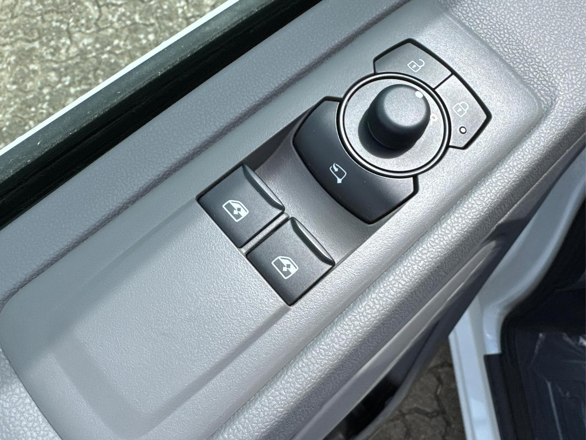 VW T7 Basis (2026) - Foto 11
