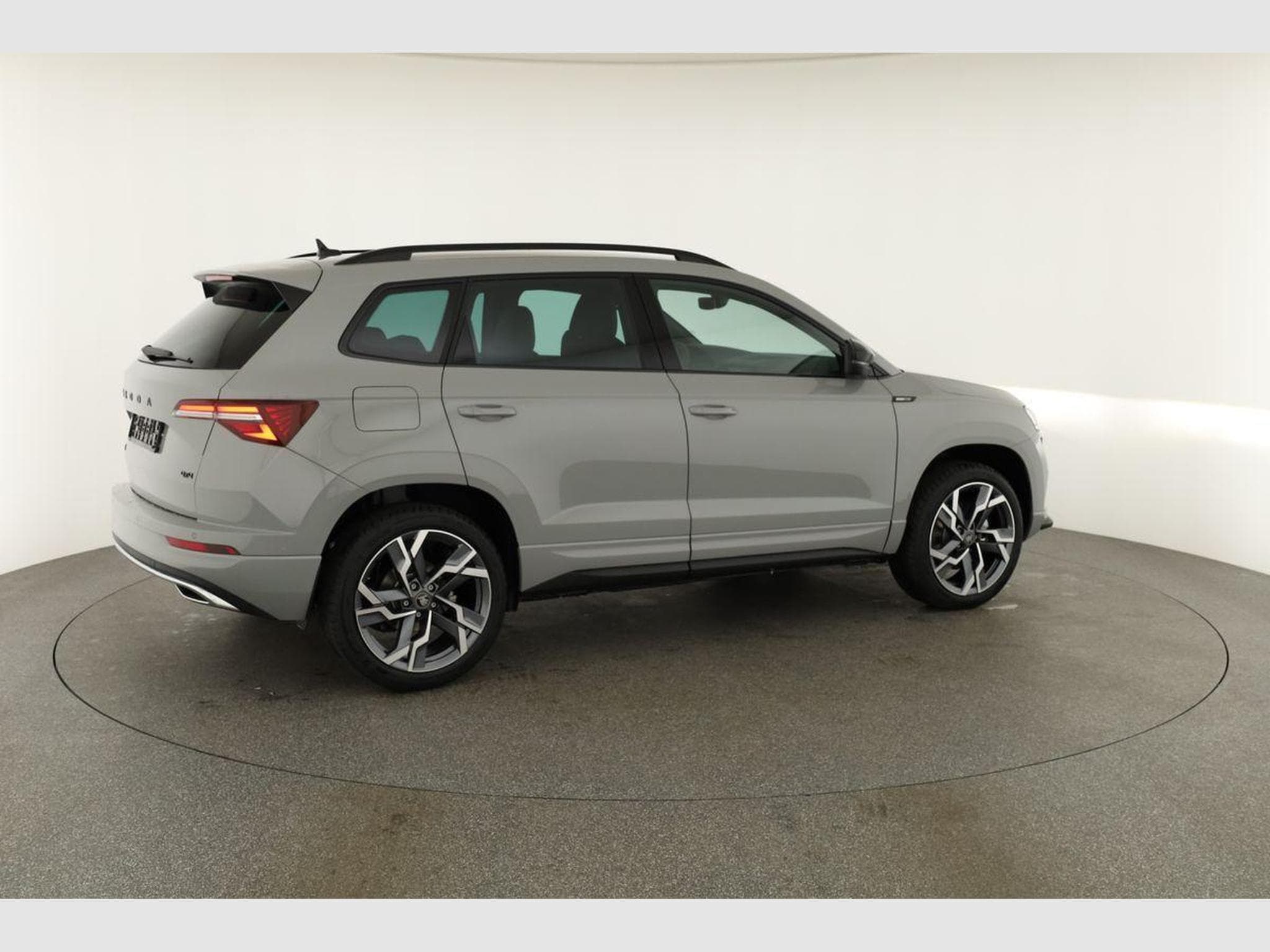 Skoda Karoq Sportline 4x4 (2026) - Photo 21