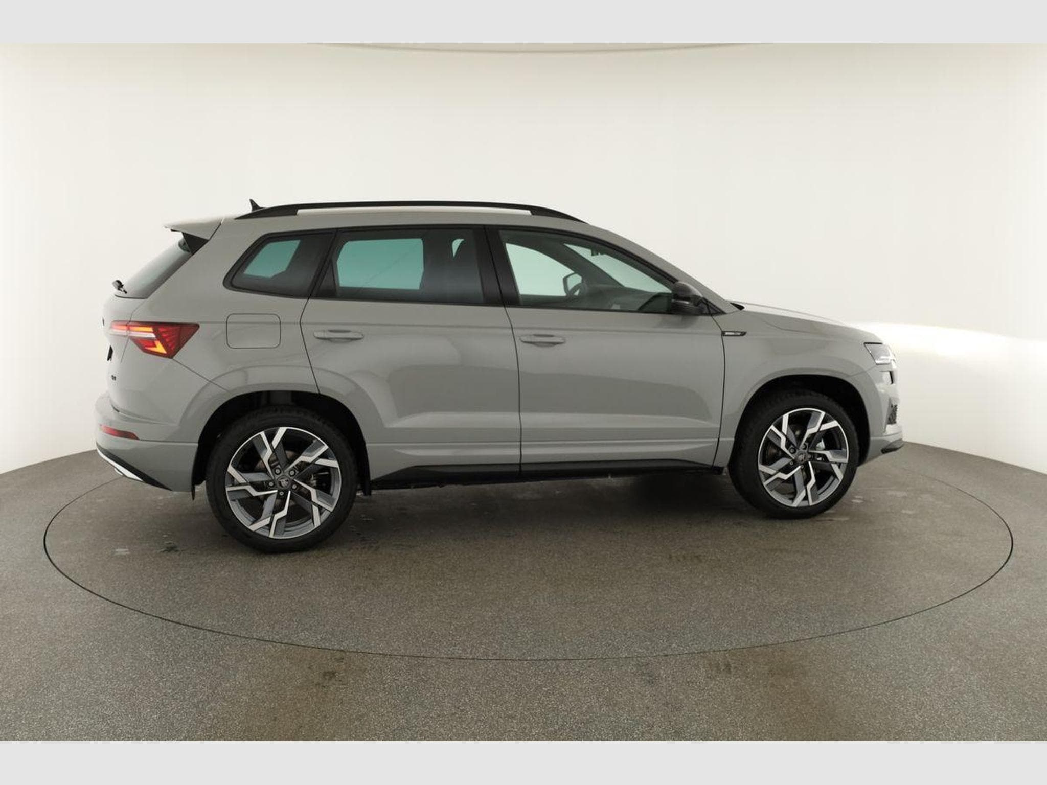 Skoda Karoq Sportline 4x4 (2026) - Photo 22