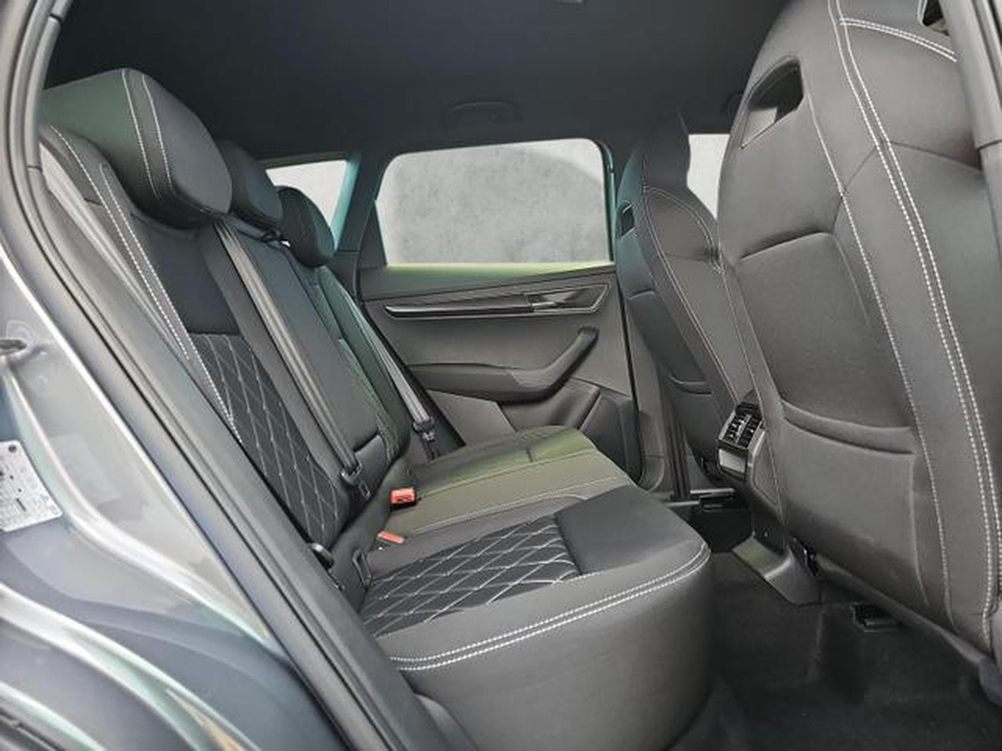 Skoda Karoq Sportline (2026) - Photo 13