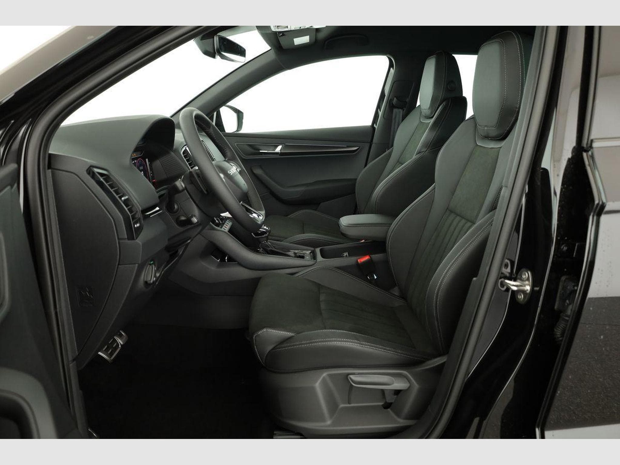 Skoda Karoq Sportline 4x4 (2026) - Photo 10