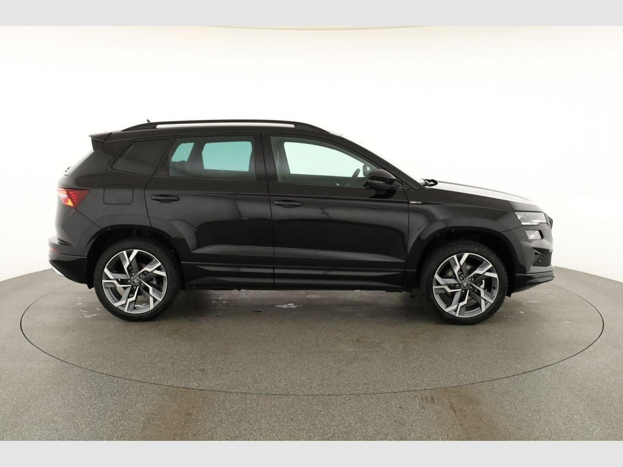 Skoda Karoq Sportline 4x4 (2026) - Photo 23