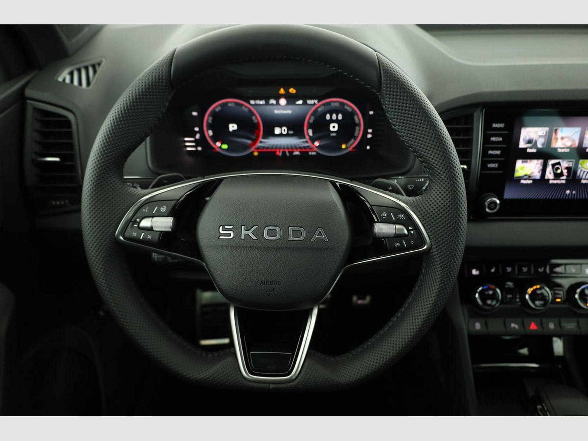 Skoda Karoq Sportline 4x4 (2026) - Photo 5
