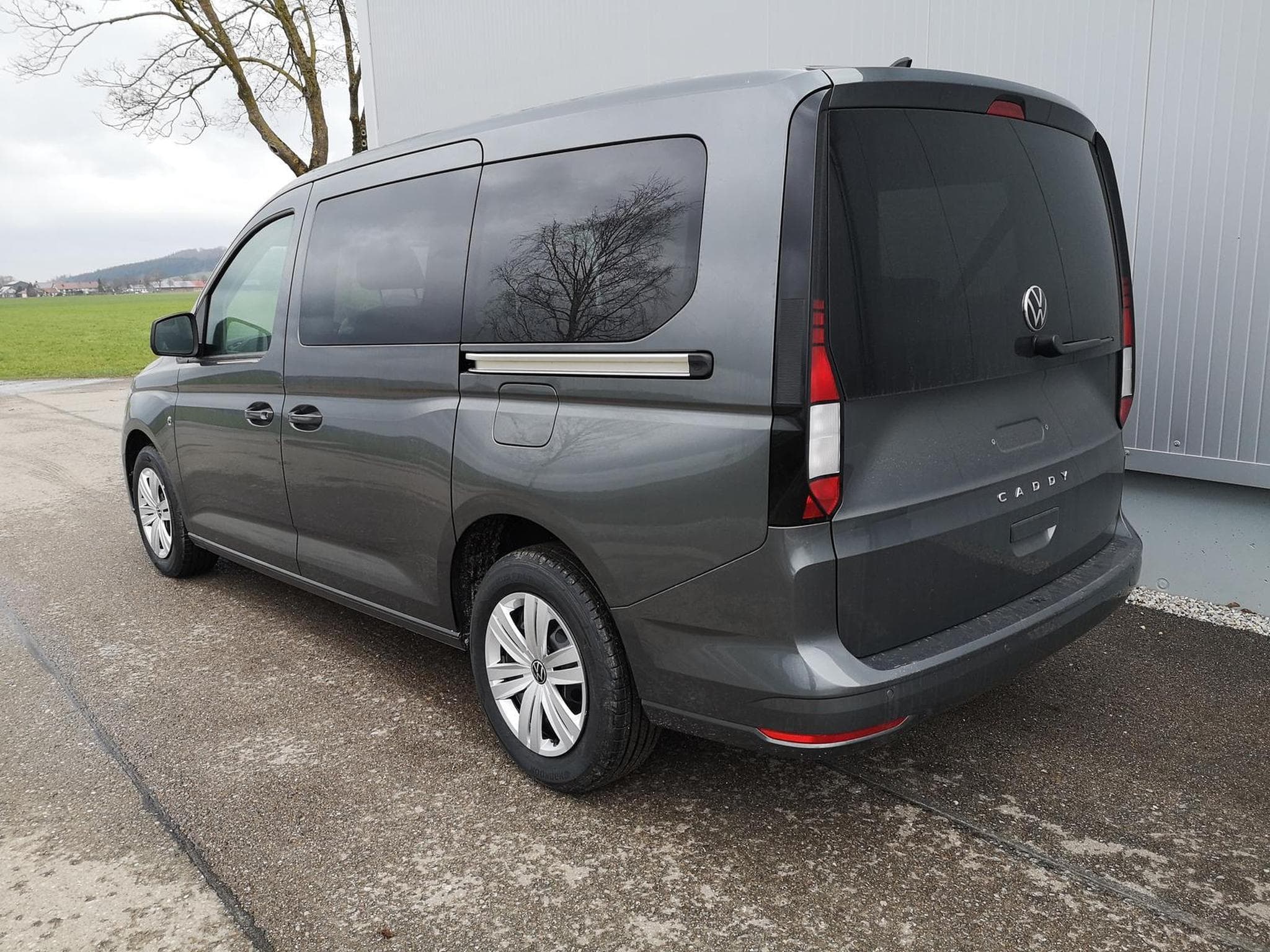 VW Caddy Basis (2026) - Photo 2