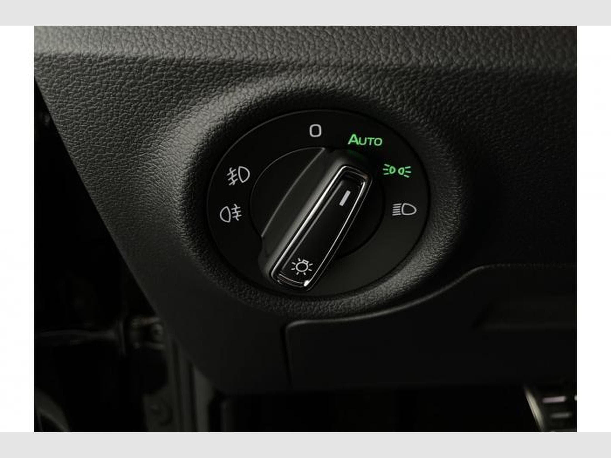 Skoda Kamiq Monte Carlo (2025) - Foto 22