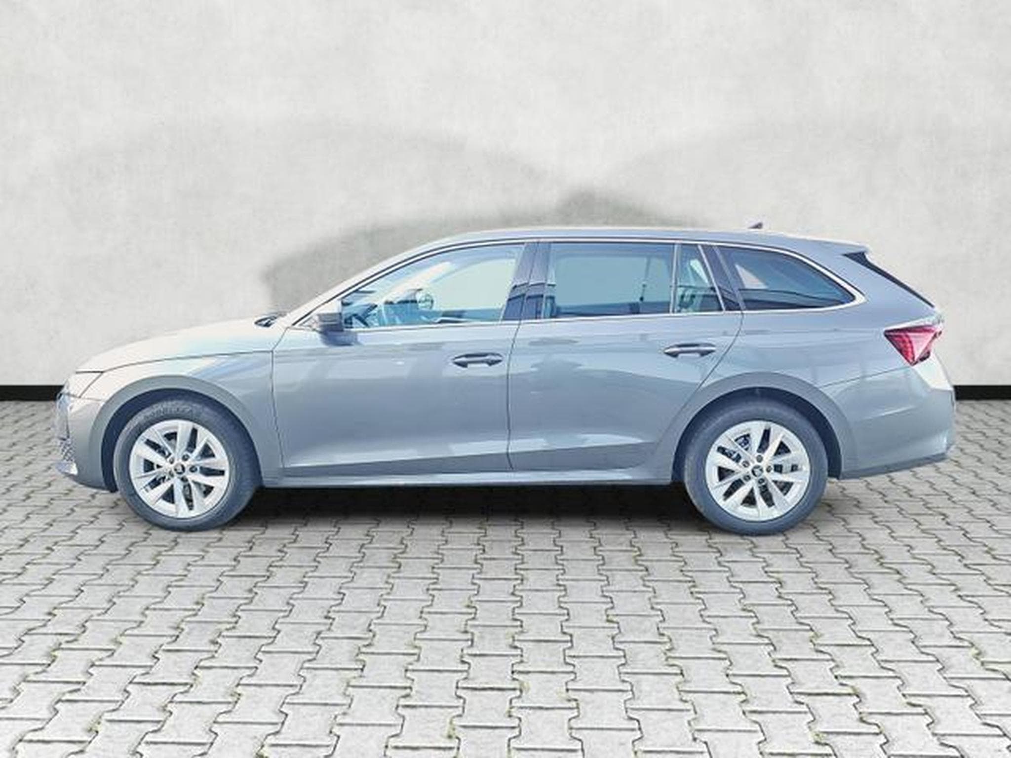 Skoda Octavia 2.0 TDI 110 kW Selection (2025) - Photo 4