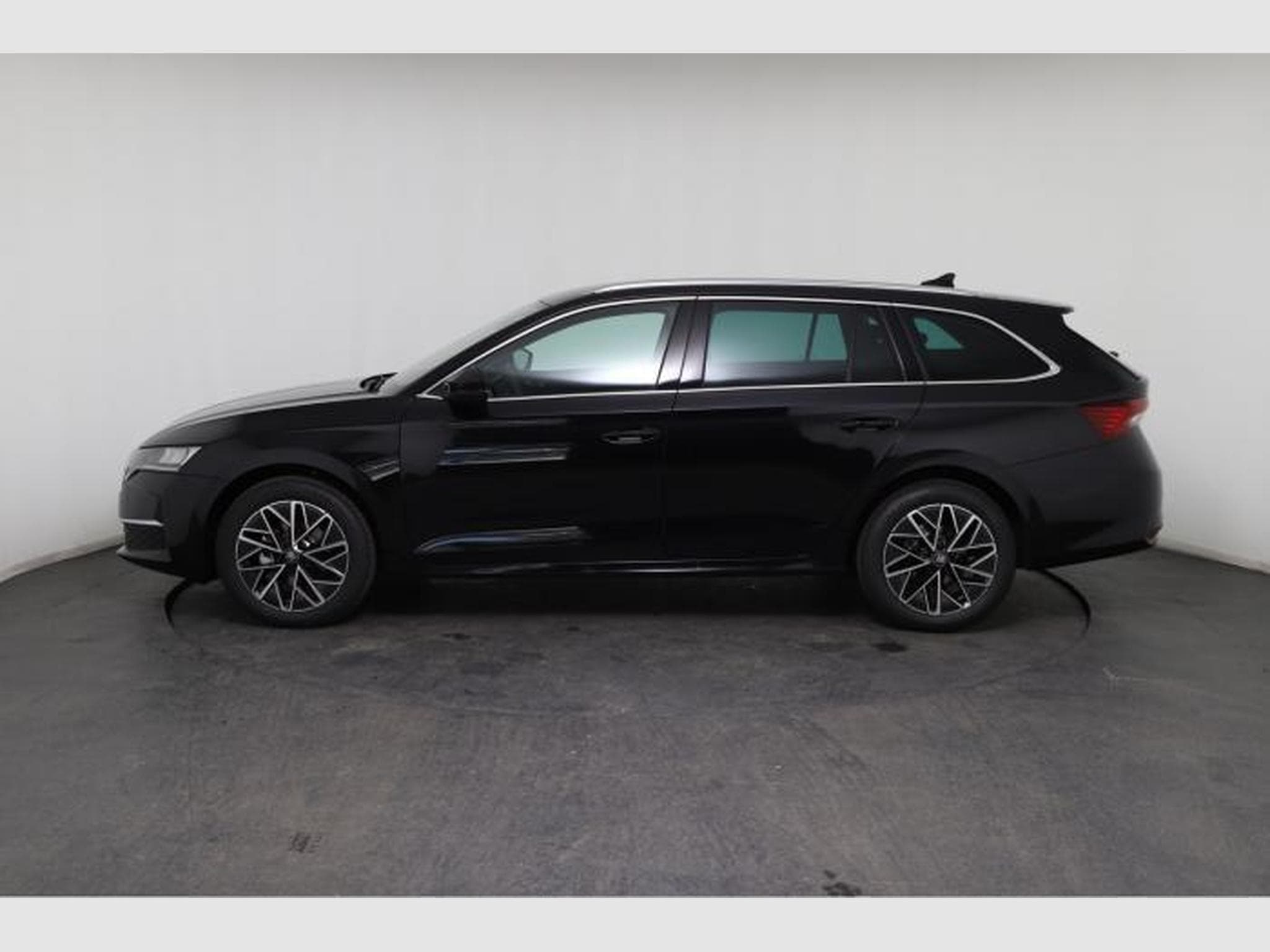 Skoda Octavia Selection (2026) - Photo 4