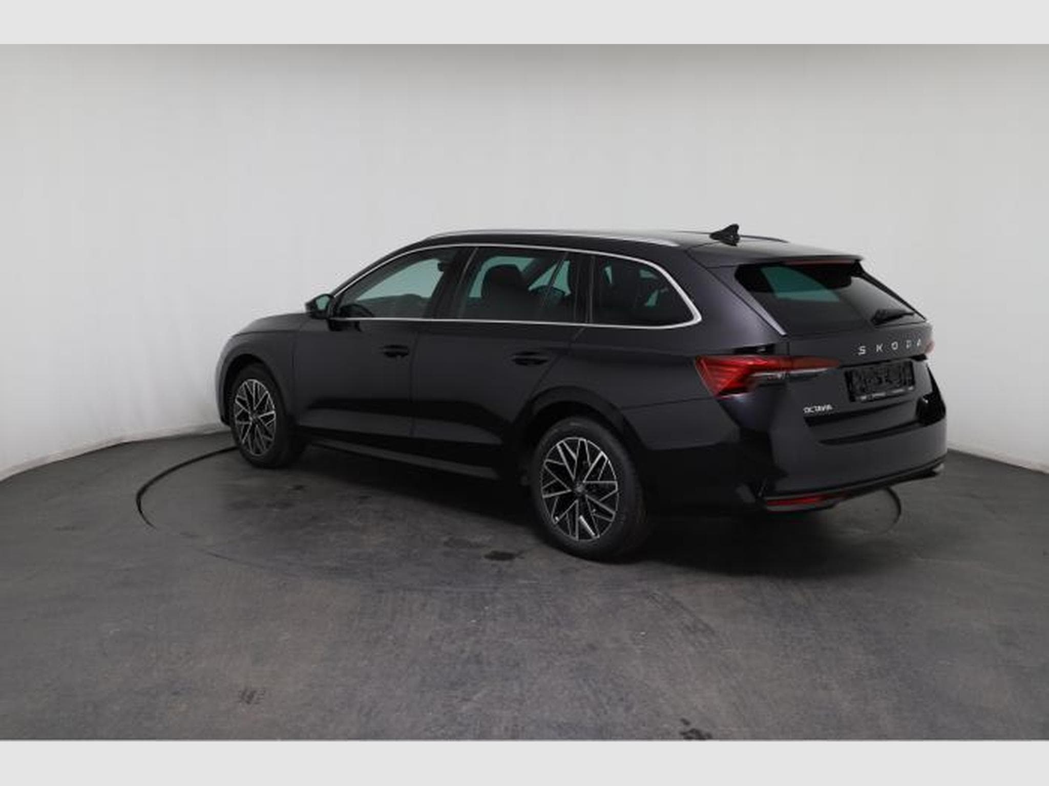 Skoda Octavia Selection (2026) - Photo 5