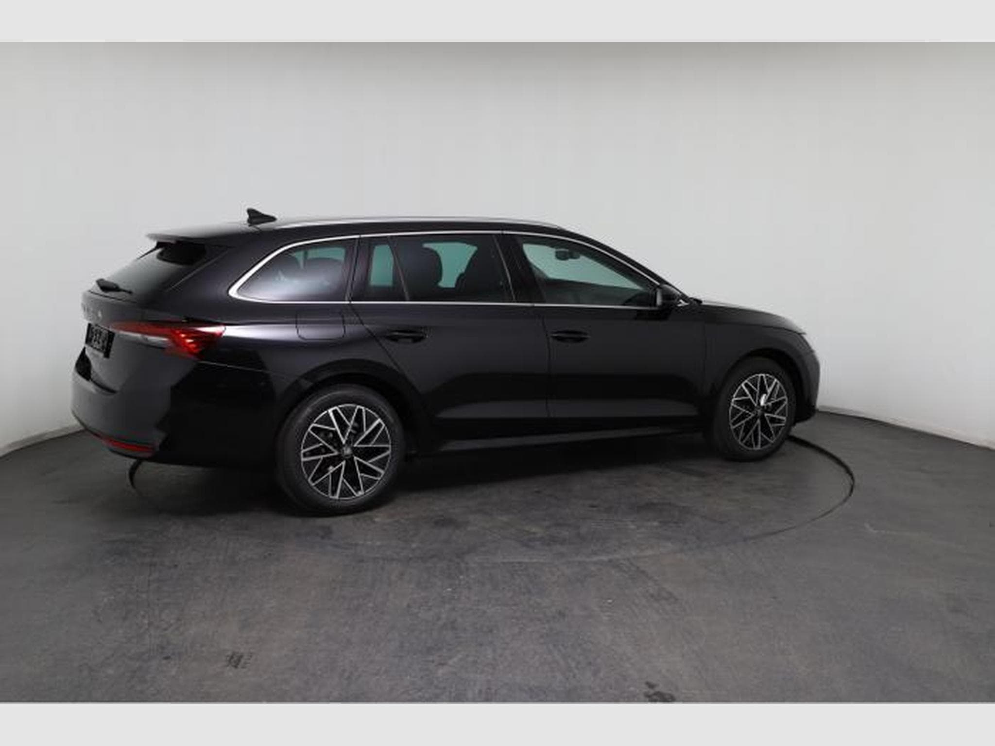 Skoda Octavia Selection (2026) - Photo 8