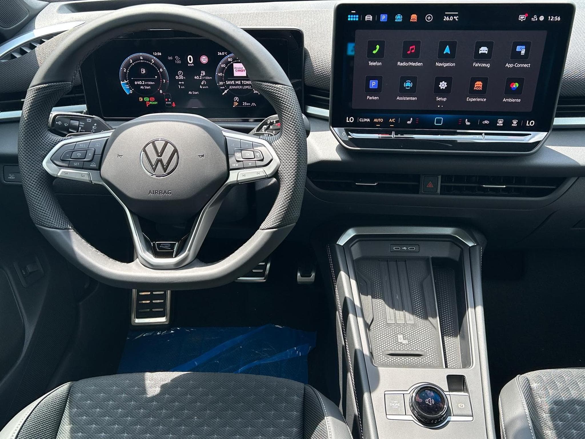 VW T-Roc R-Line (2026) - Photo 8