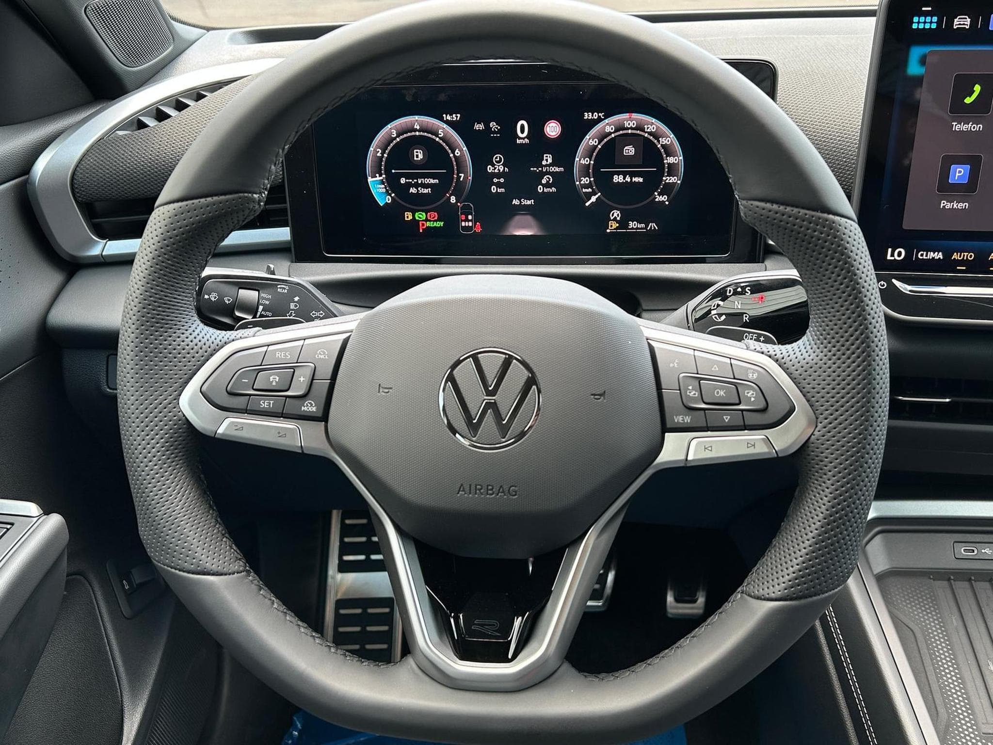 VW T-Roc R-Line (2026) - Foto 9