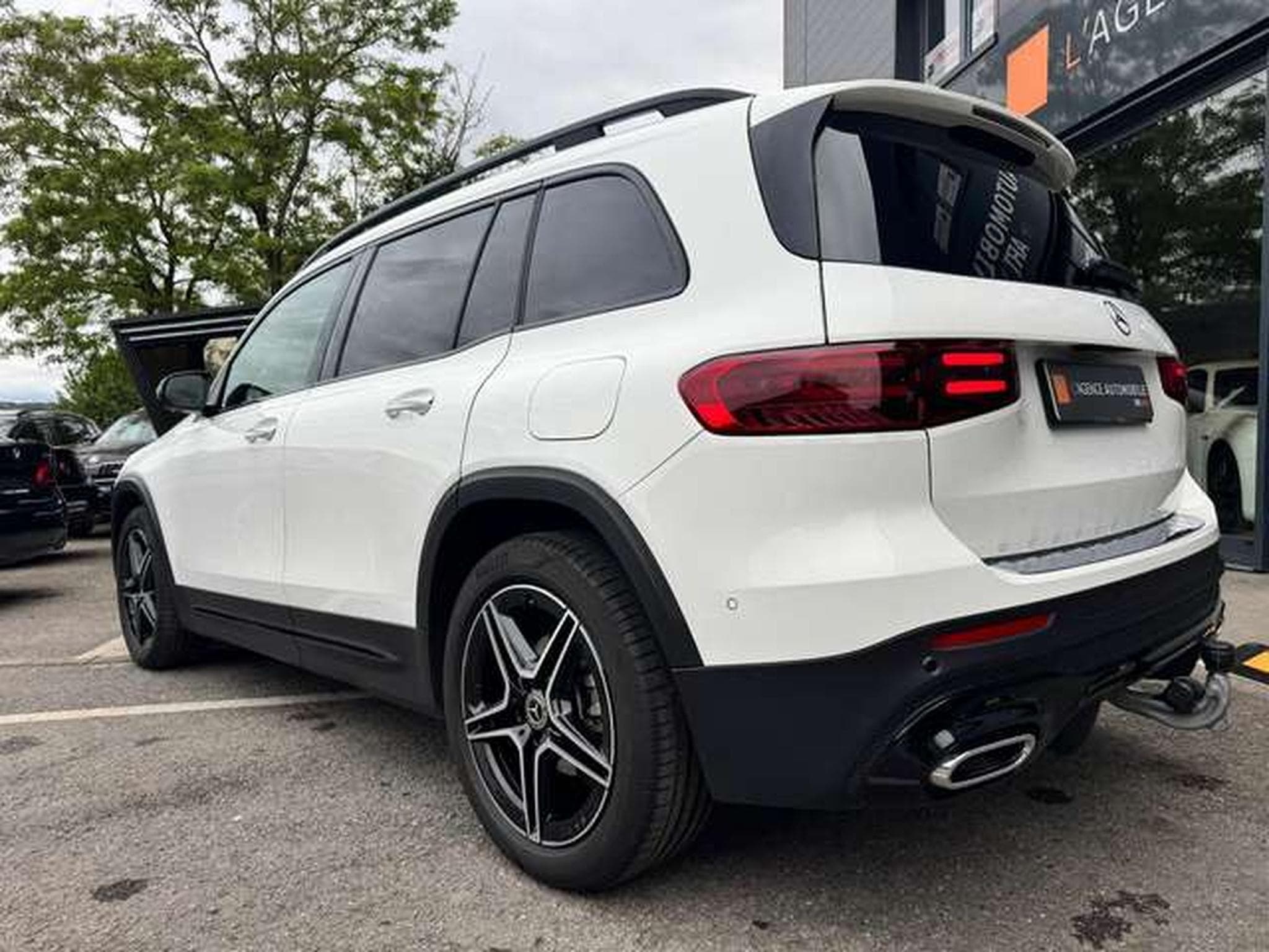 Mercedes GLB 200 GLB 200 7G-DCT Edition AMG Line (2025) - Photo 7