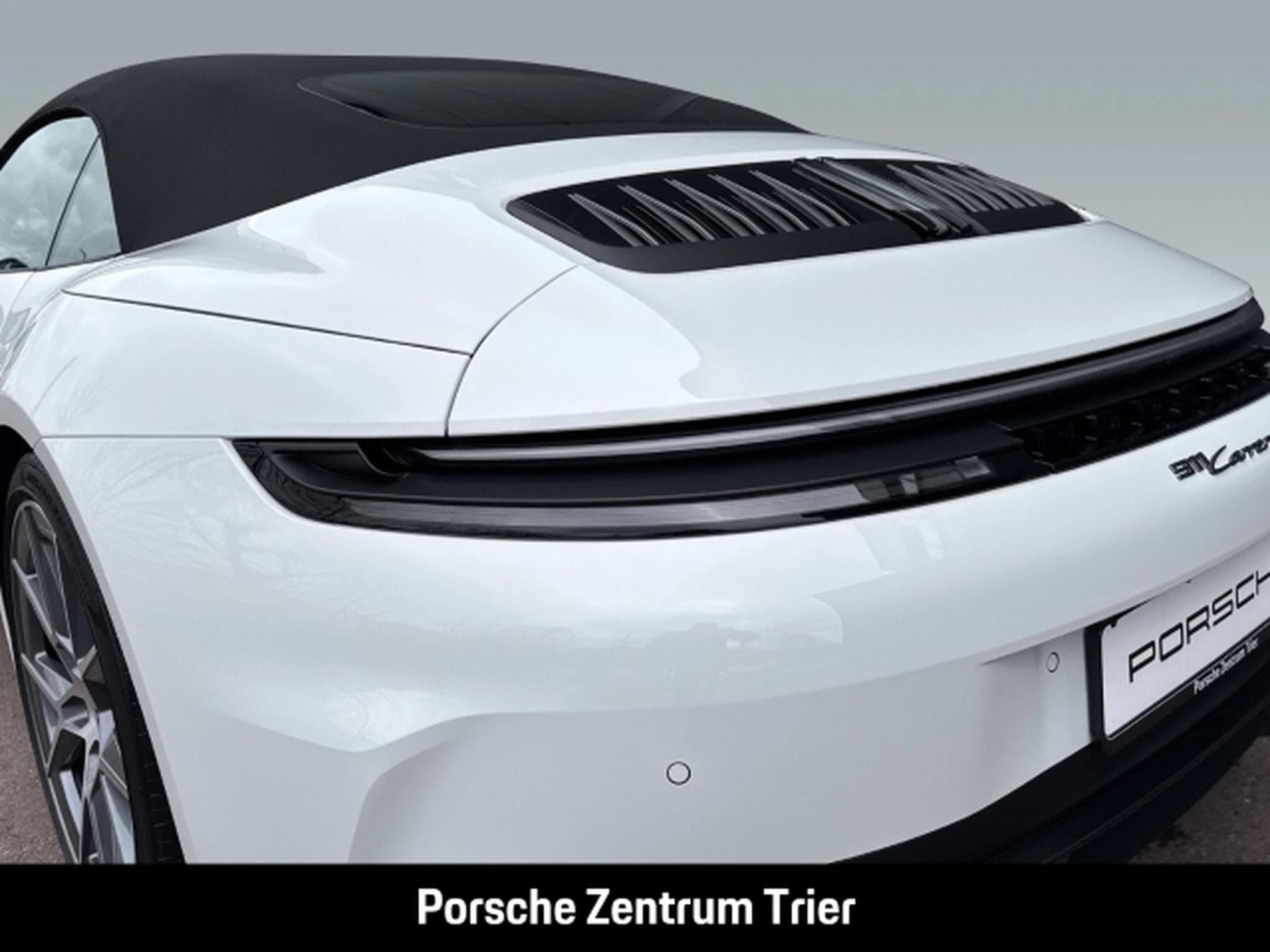 Porsche 911 Carrera T Cabriolet BOSE Surround-View (2026) - Photo 10