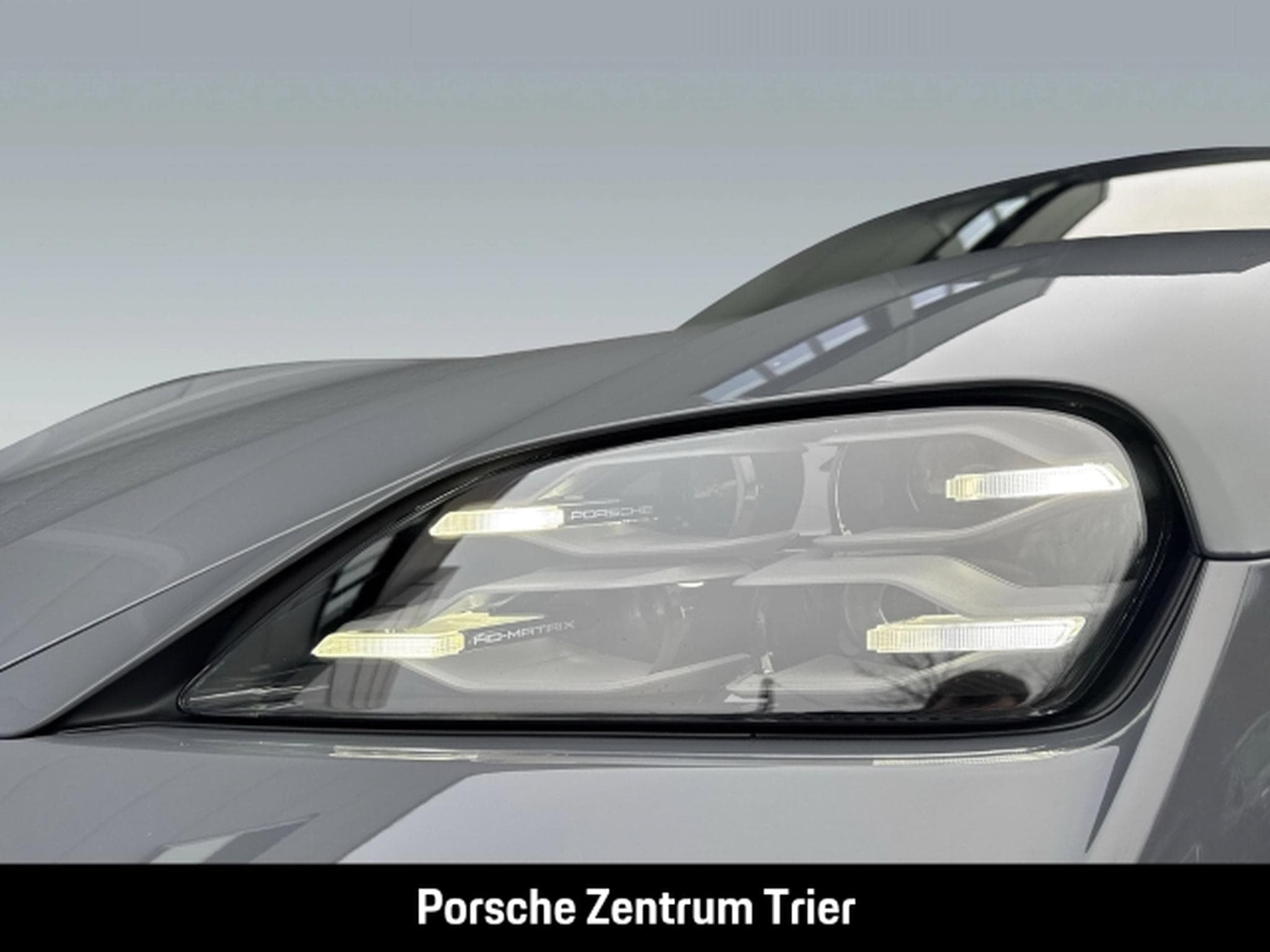 Porsche Taycan Turismo Black Edition InnoDrive LED (2026) - Photo 11