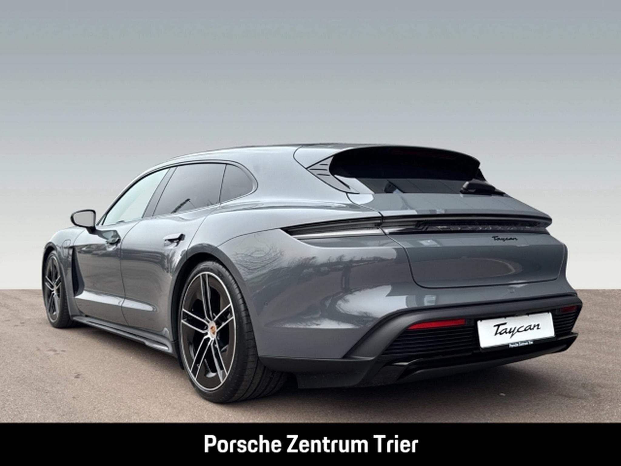 Porsche Taycan Turismo Black Edition InnoDrive LED (2026) - Photo 3