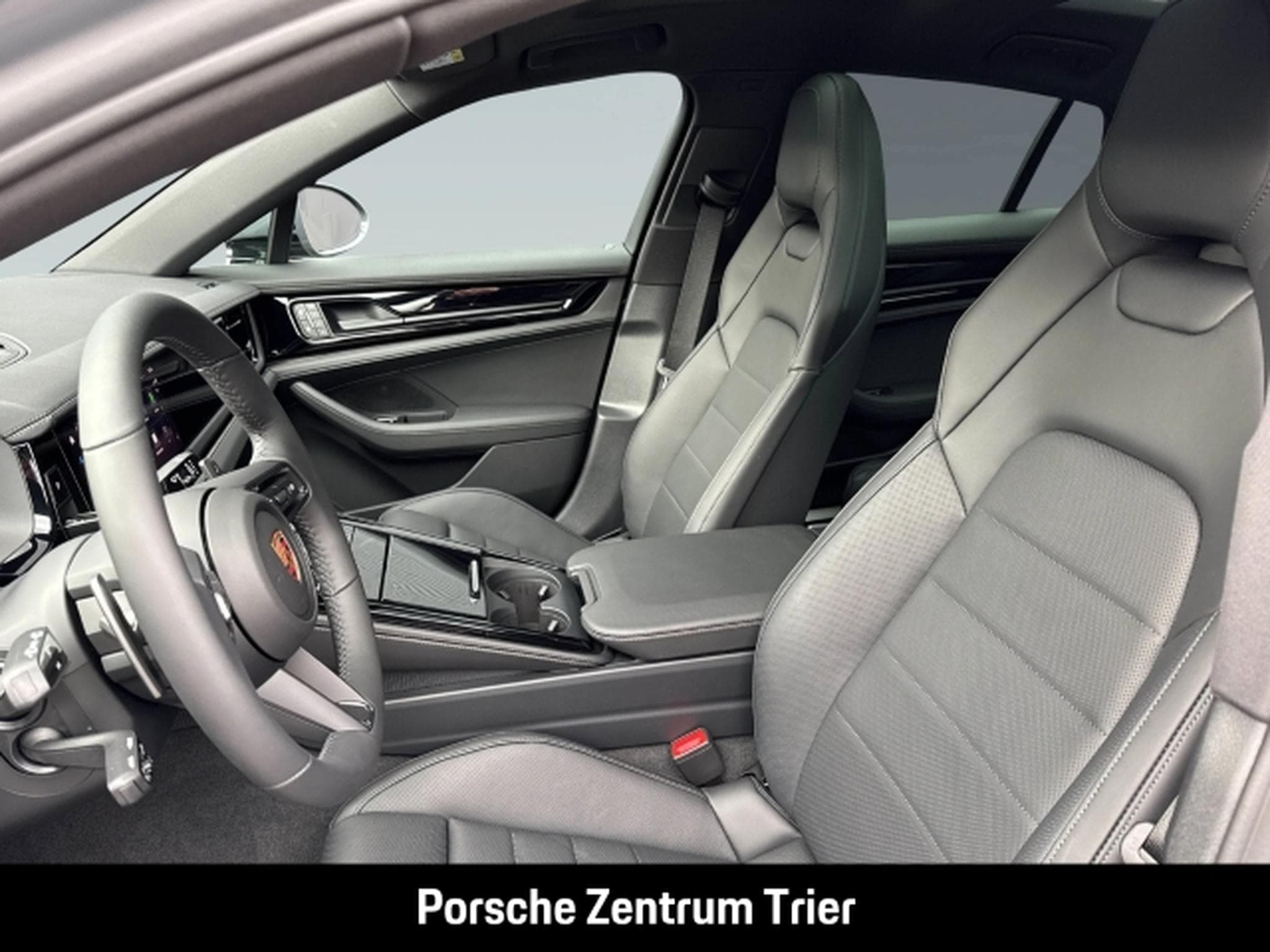 Porsche Panamera E-Hybrid HA-Lenkung InnoDrive HeadUp (2026) - Photo 5