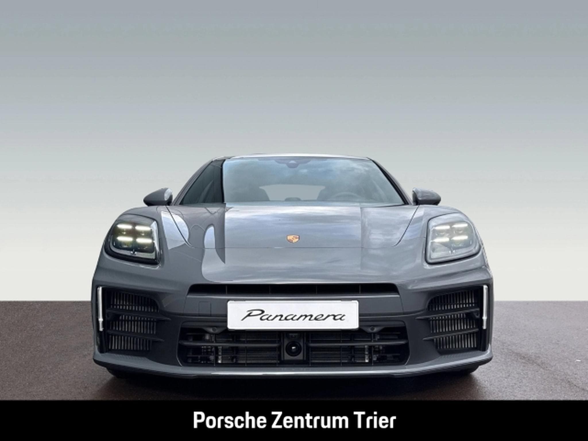 Porsche Panamera E-Hybrid HA-Lenkung InnoDrive HeadUp (2026) - Photo 6