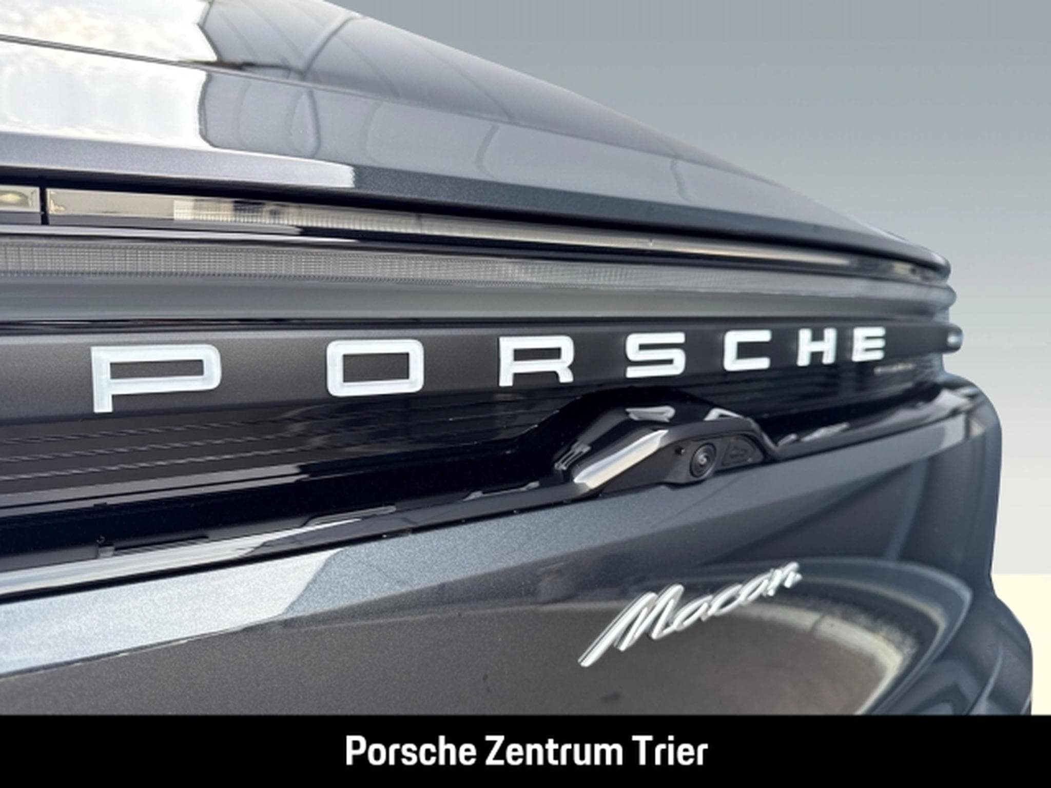 Porsche Macan Surround-View 21-Zoll Abstandstempomat LED (2026) - Photo 13