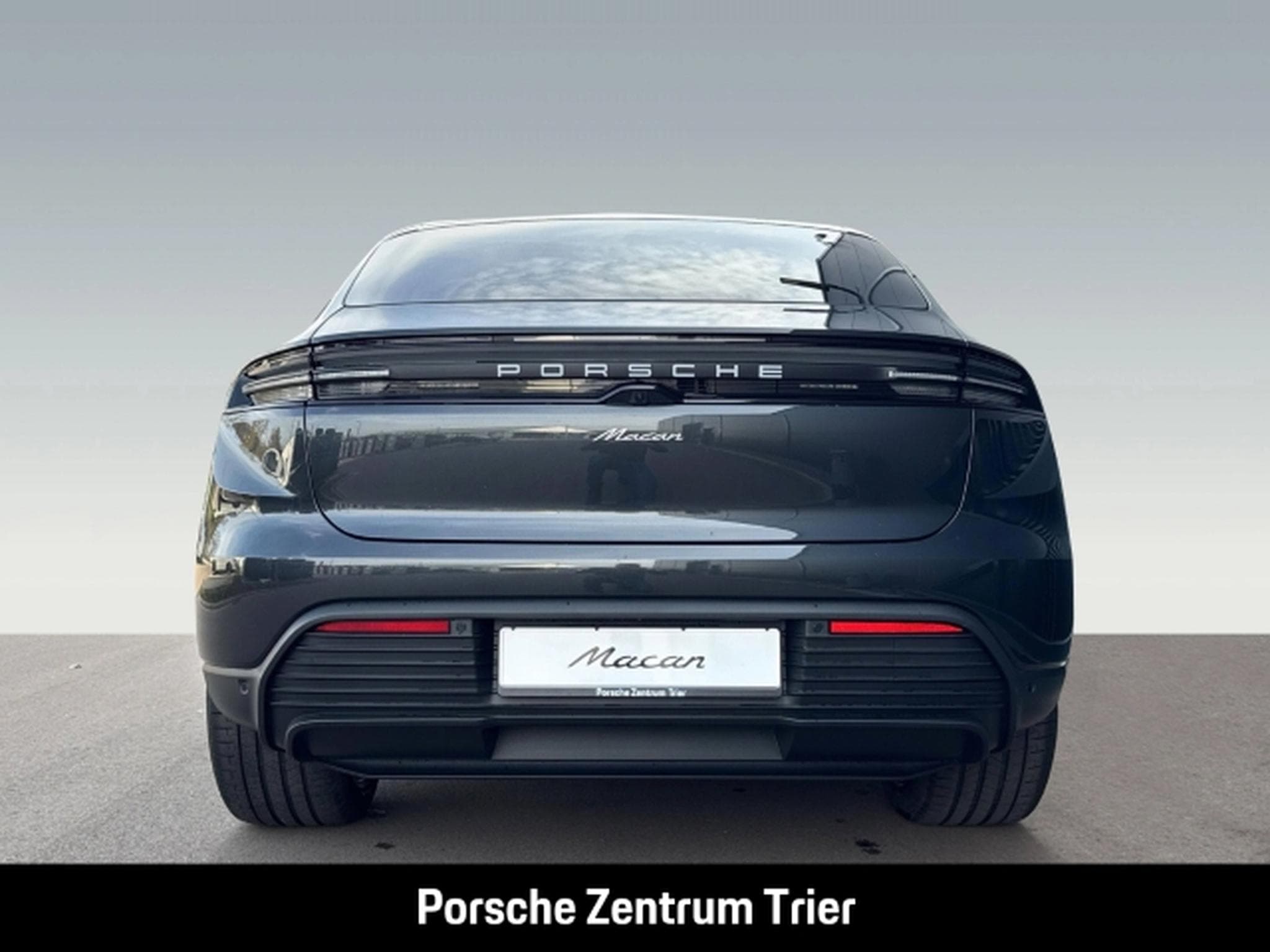 Porsche Macan Surround-View 21-Zoll Abstandstempomat LED (2026) - Photo 7