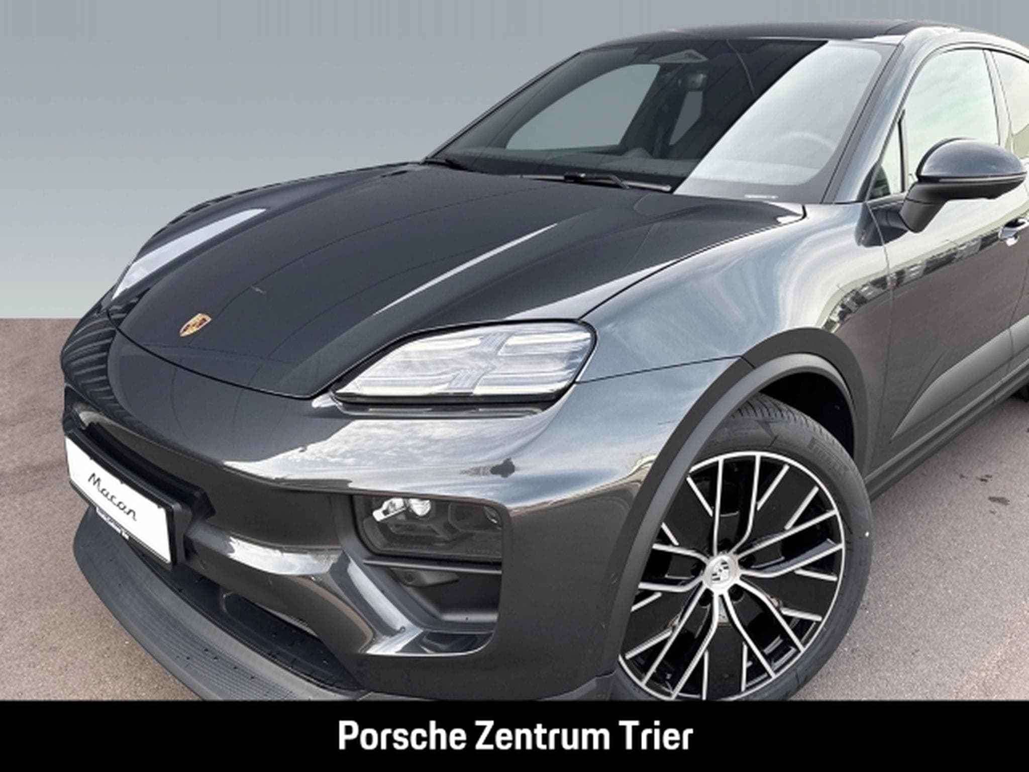 Porsche Macan Surround-View 21-Zoll Abstandstempomat LED (2026) - Photo 9