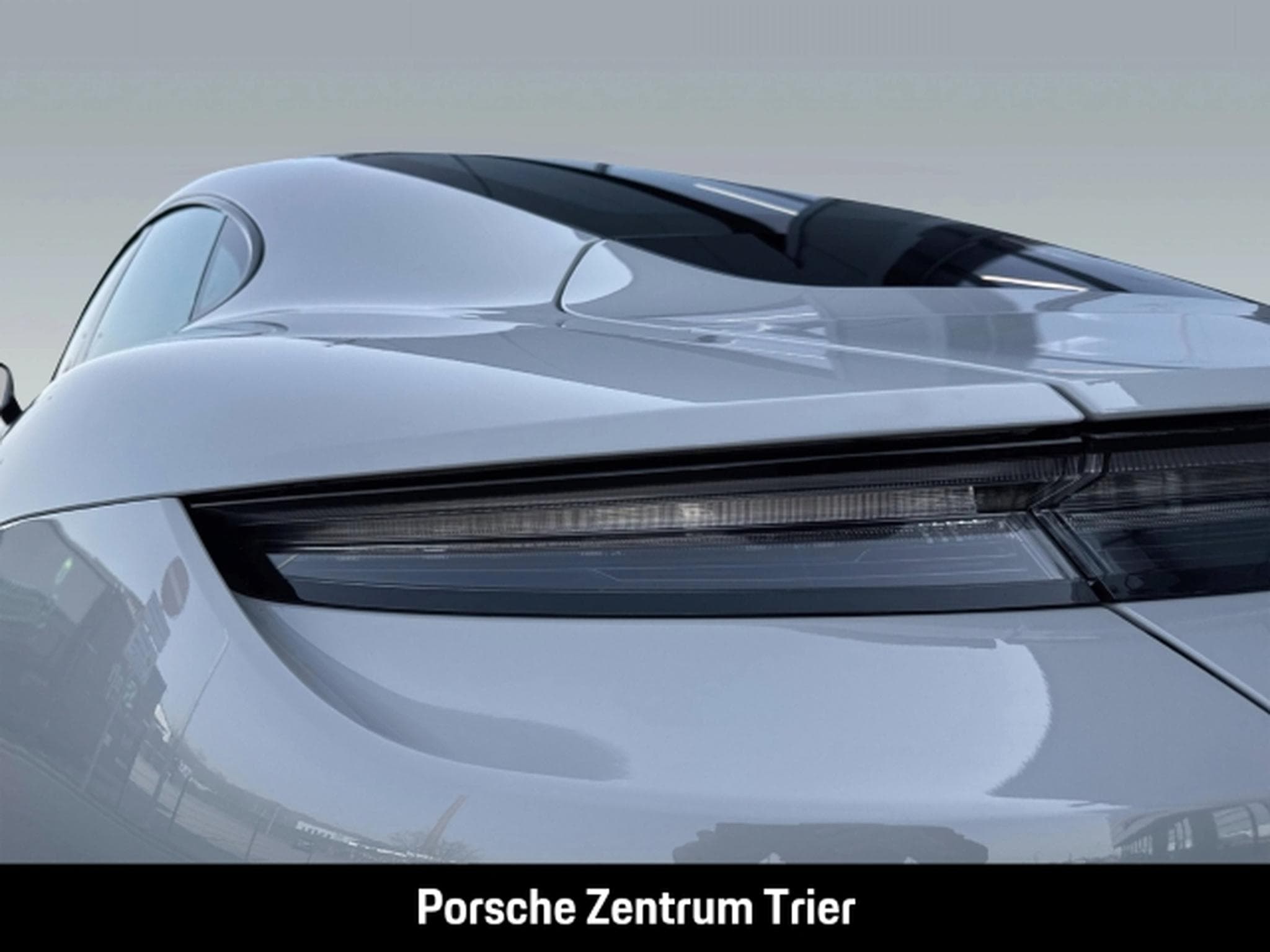 Porsche Taycan HA-Lenkung Nachtsicht InnoDrive BOSE (2024) - Foto 12