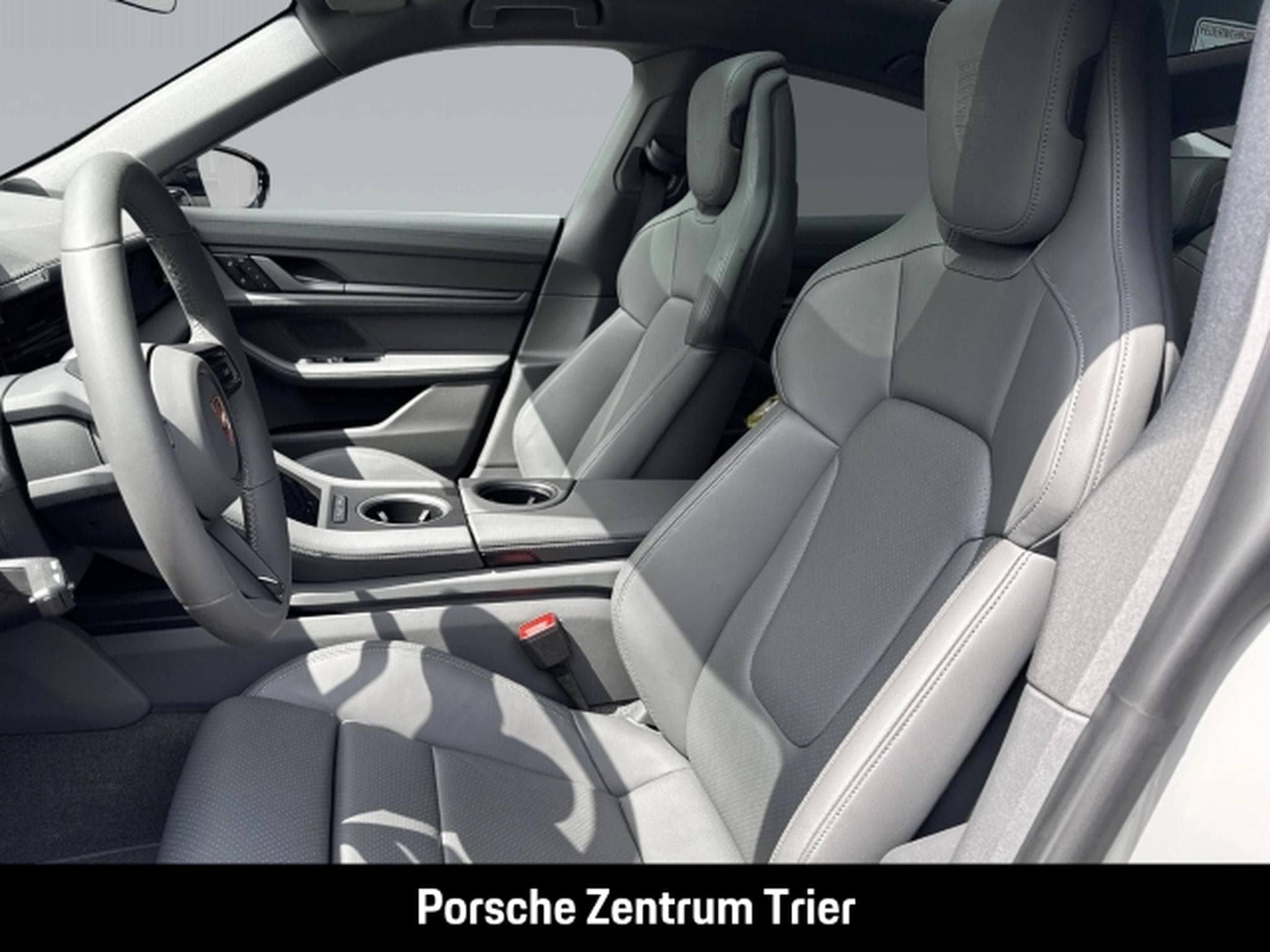 Porsche Taycan Black Edition InnoDrive Head-Up Panorama (2026) - Foto 5