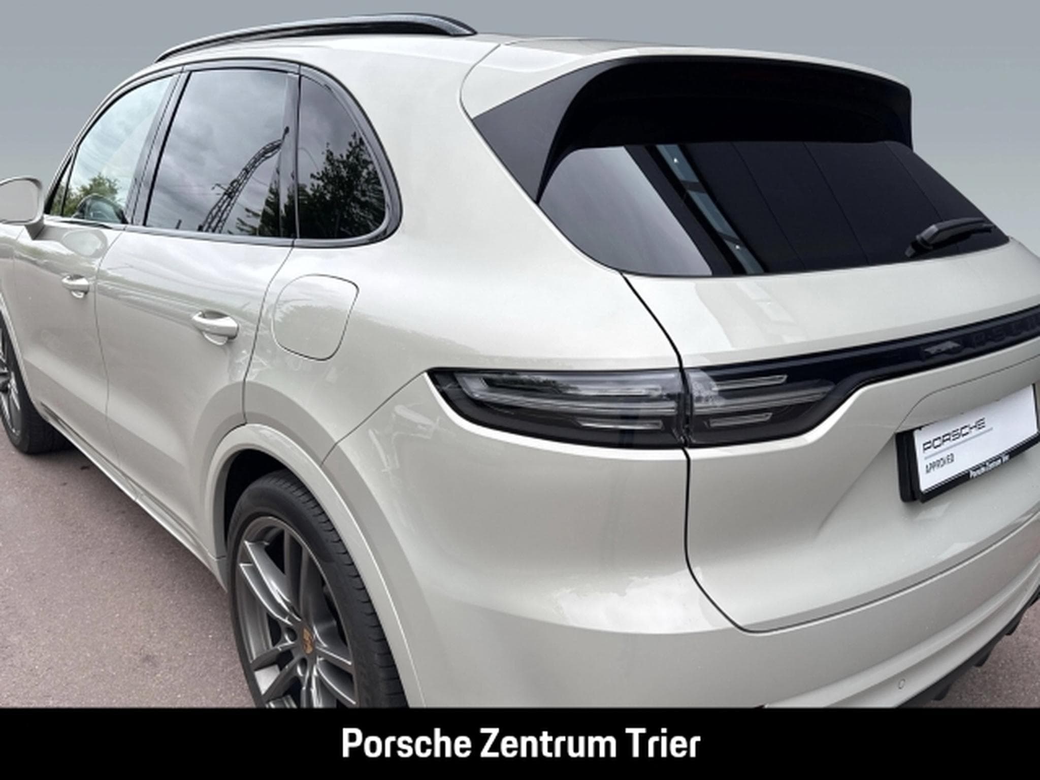 Porsche Cayenne Clubleder Head-Up Soft-Close (2023) - Photo 10