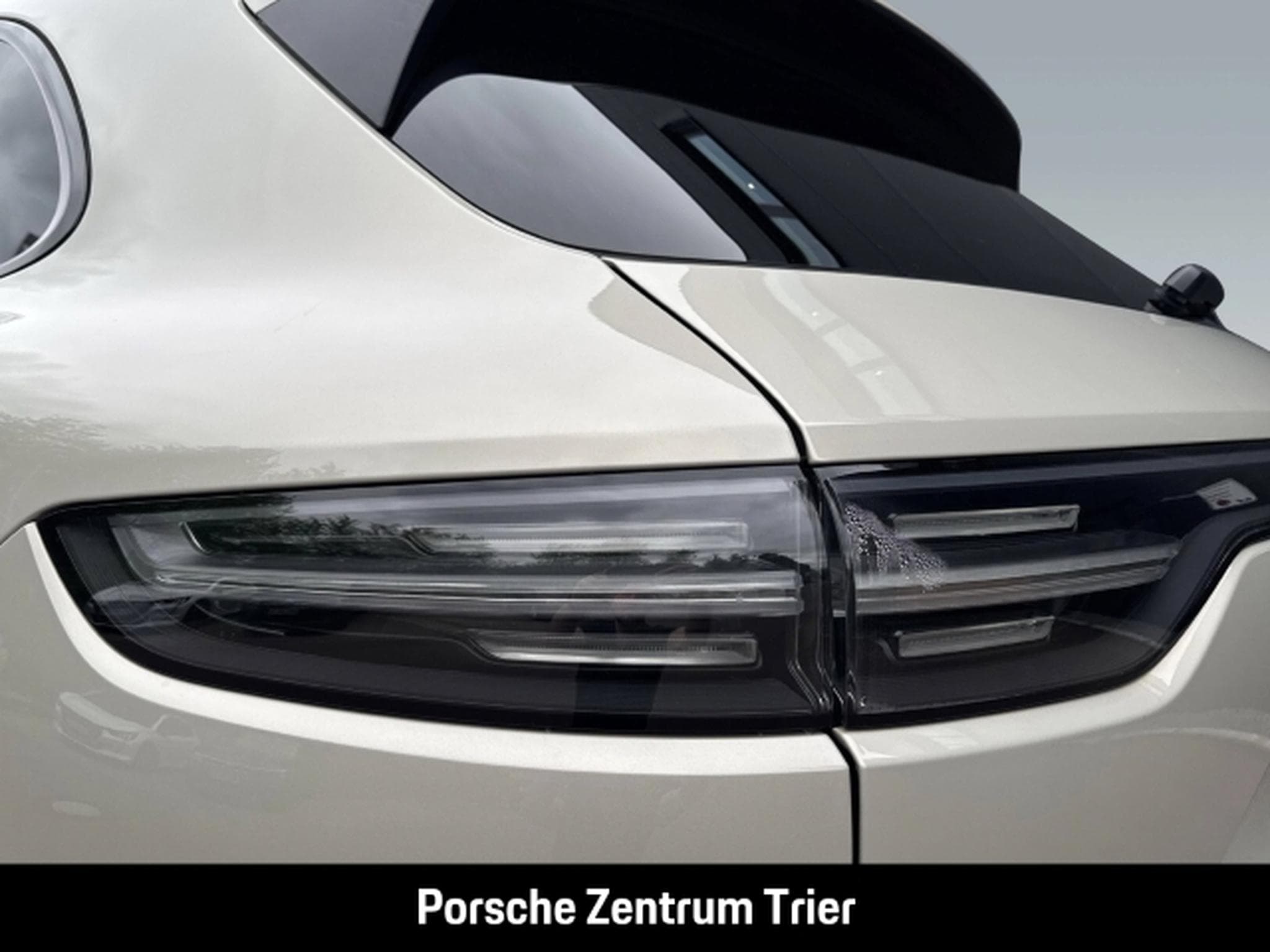 Porsche Cayenne Clubleder Head-Up Soft-Close (2023) - Photo 12