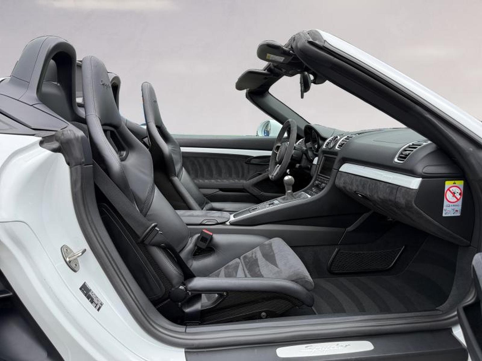 Porsche Boxster Boxster Spyder (2015) - Photo 13