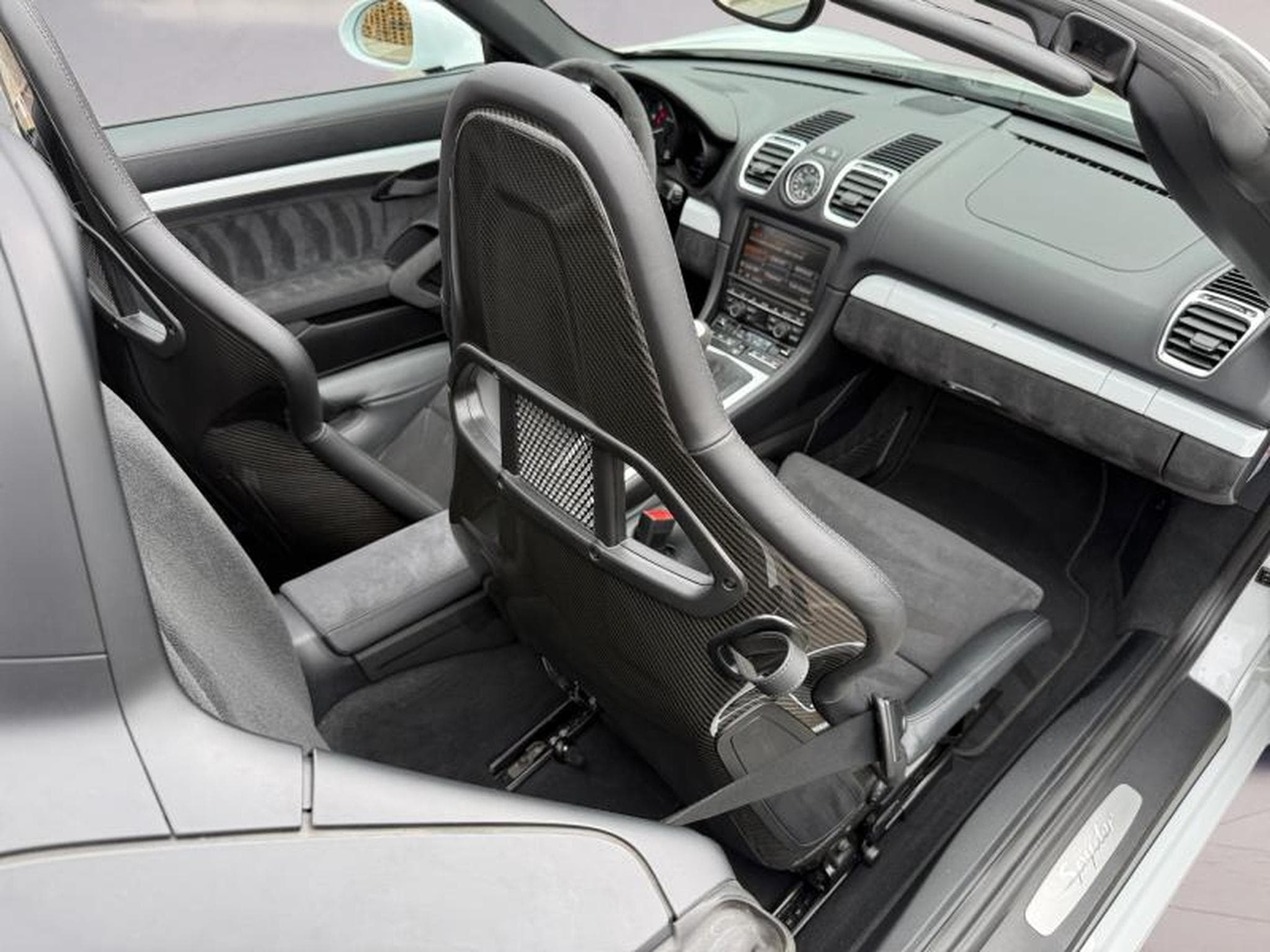 Porsche Boxster Boxster Spyder (2015) - Photo 14