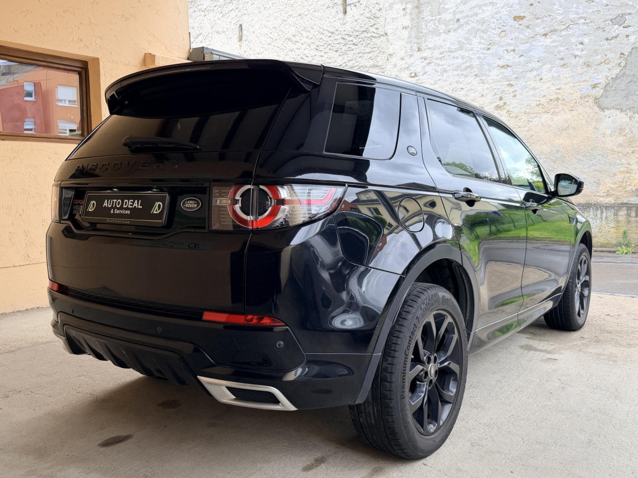 Land-Rover Discovery Sport Si4 240 HSE Automatique Panorama  7 places 241cv (2019) - Photo 5