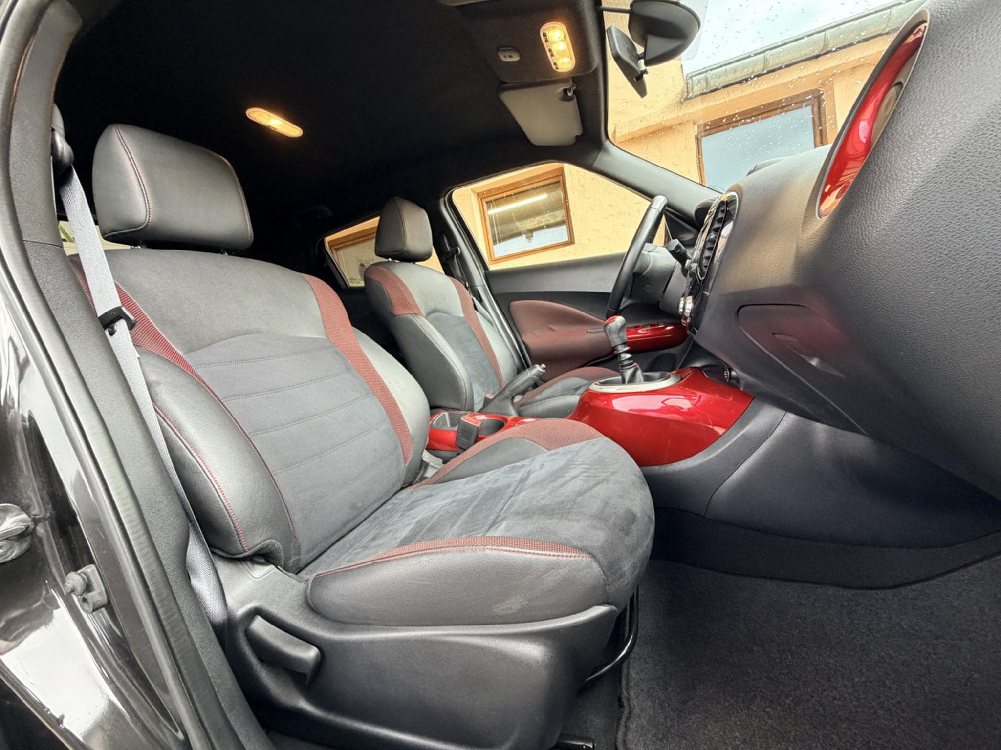 Nissan Juke 1.2 Active 116CV (2018) - Photo 8
