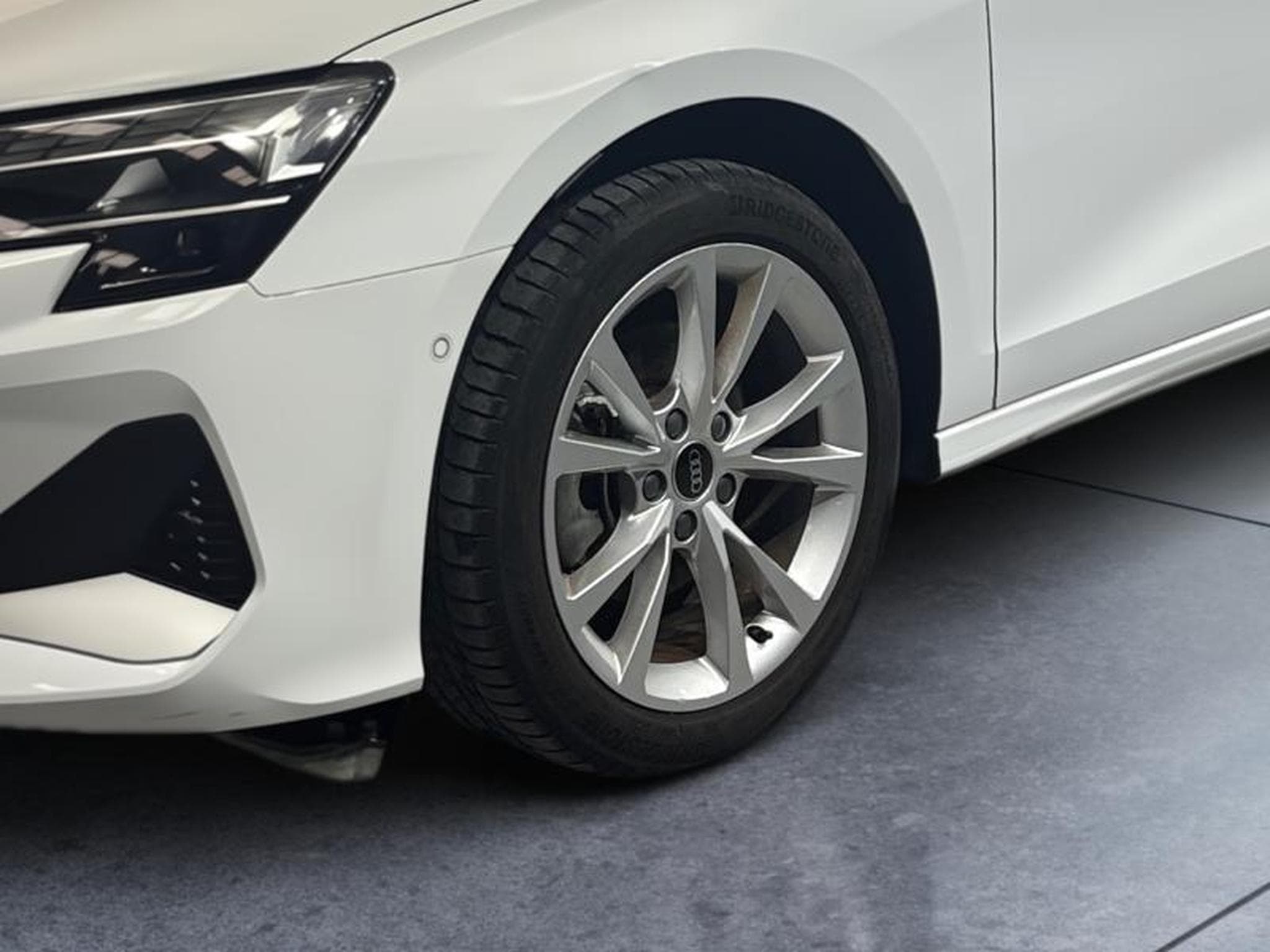 Audi A3 Berline 30 TFSI 116ch ADVANCED EDITION S tronic (2024) - Foto 8