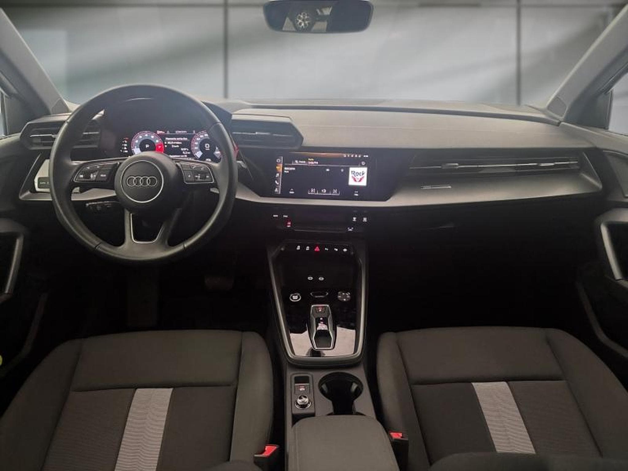 Audi A3 Berline 30 TFSI 116ch ADVANCED EDITION S tronic (2024) - Foto 9