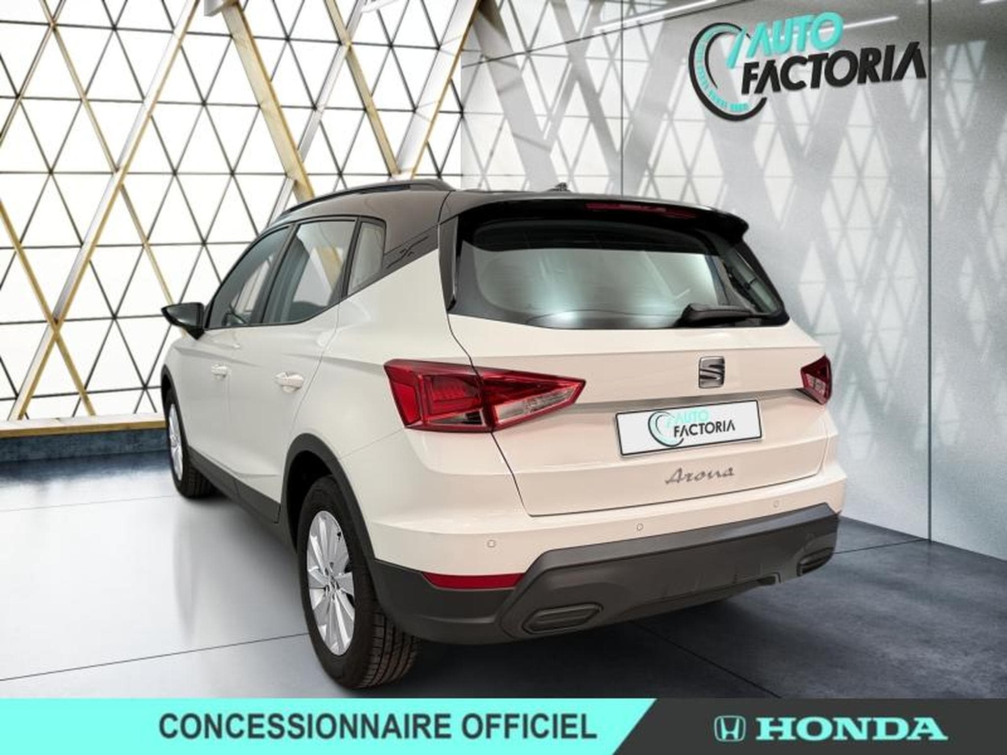Seat Arona 1.0 TSI 115ch Xperience DSG7 SPECIAL EDITION (2025) - Foto 2