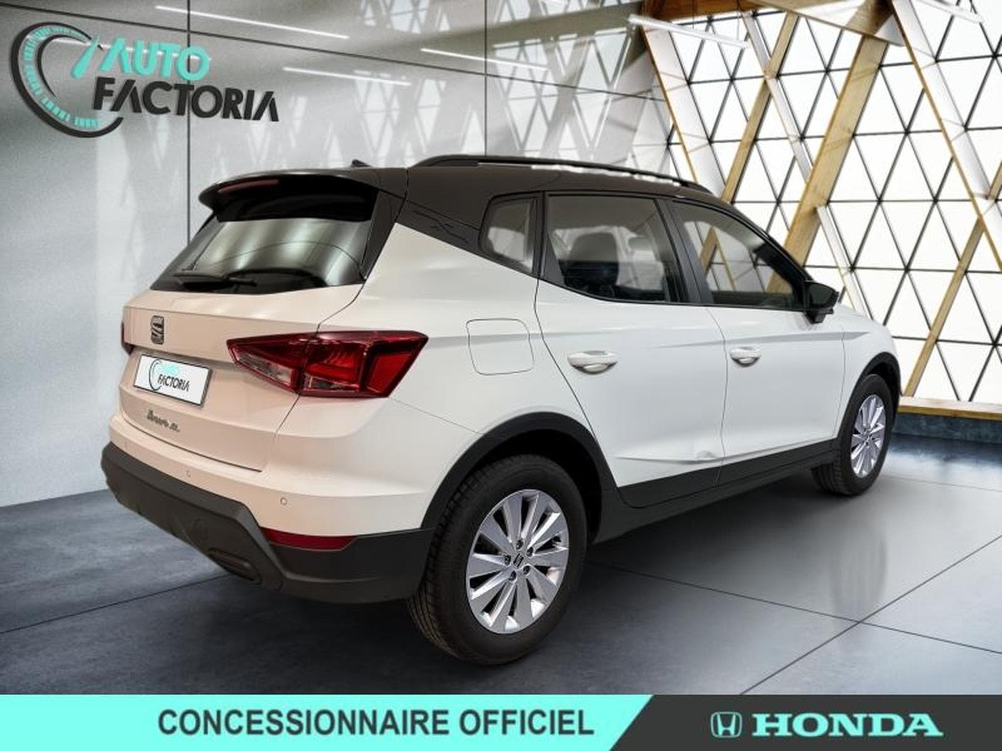 Seat Arona 1.0 TSI 115ch Xperience DSG7 SPECIAL EDITION (2025) - Foto 4