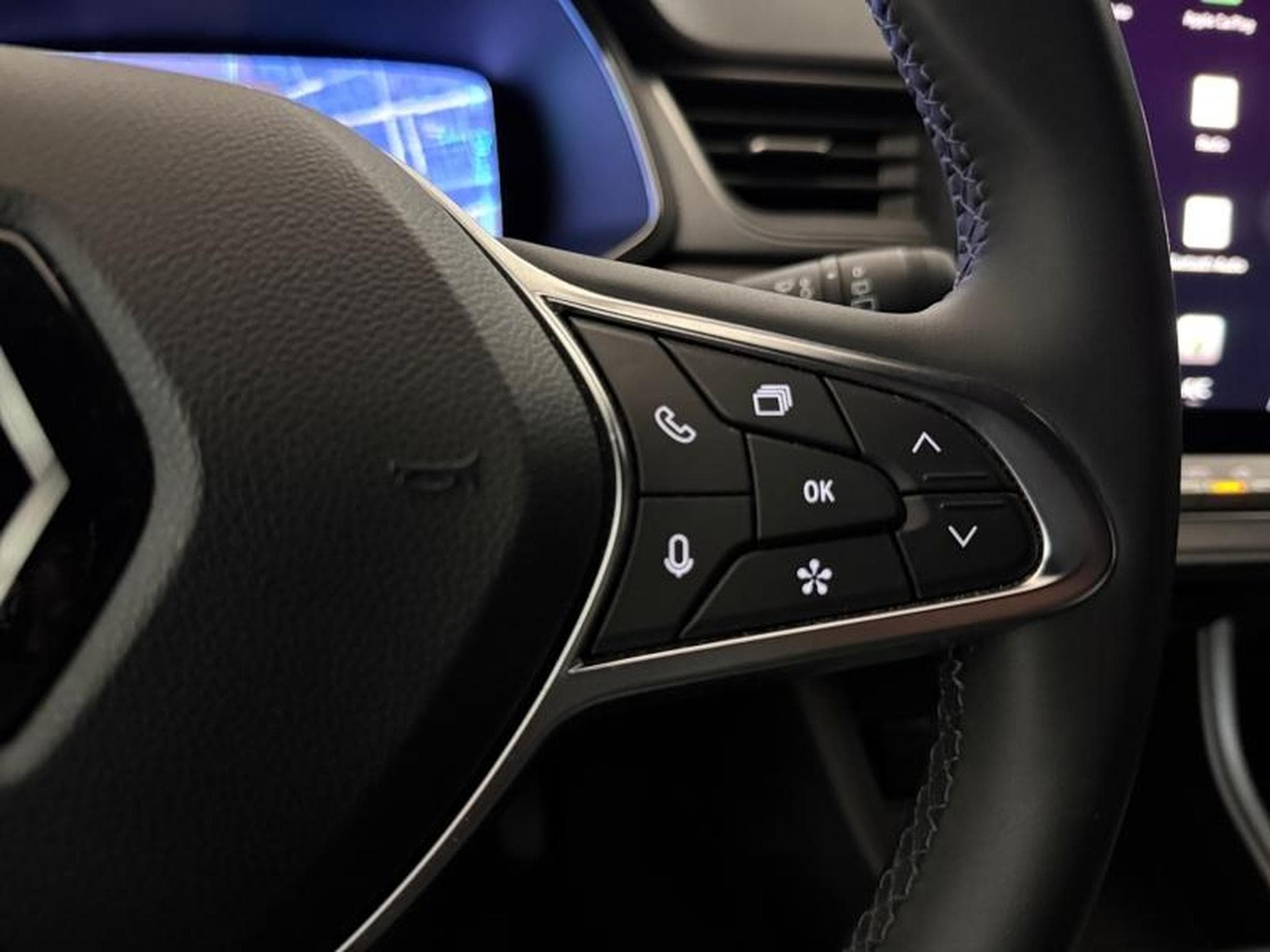 Renault Captur 1.0 Eco-G 100ch Techno (2025) - Foto 13