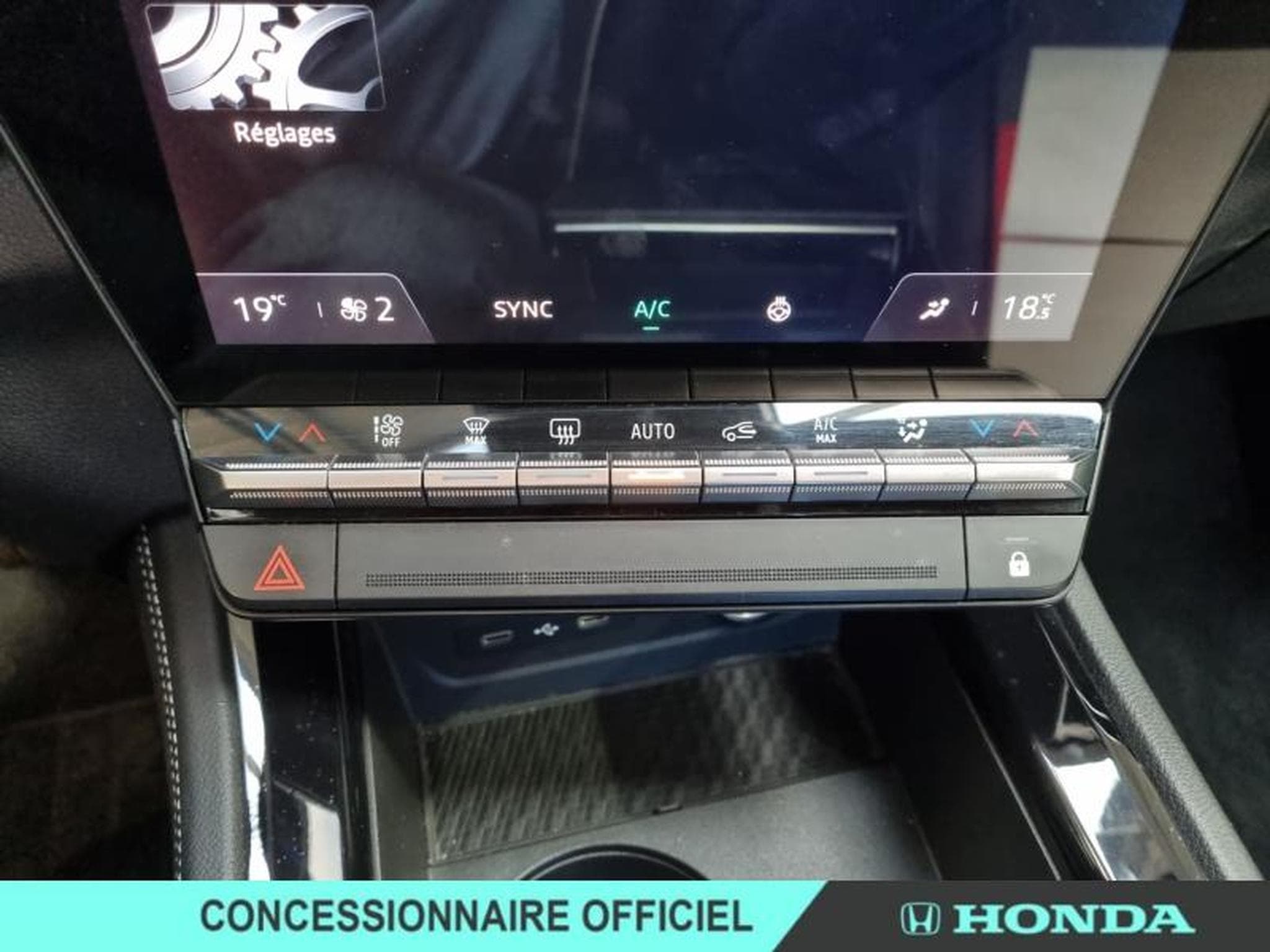 Renault Espace 1.2 E-Tech full hybrid 200ch Techno 7 places - 24 (2024) - Foto 8
