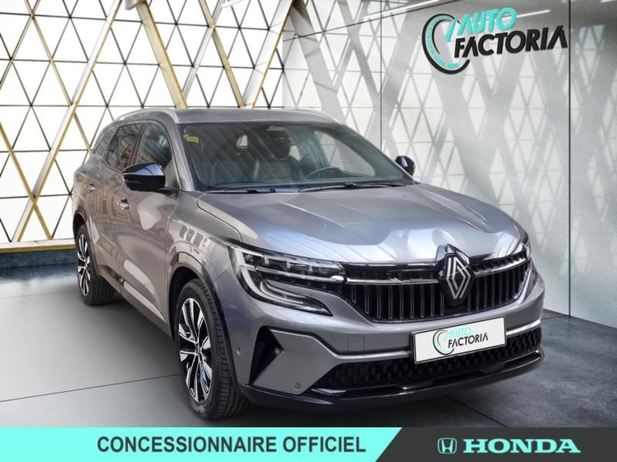 Renault Espace 1.2 E-Tech full hybrid 200ch Techno 7 places - 24 (2024) - Foto 9