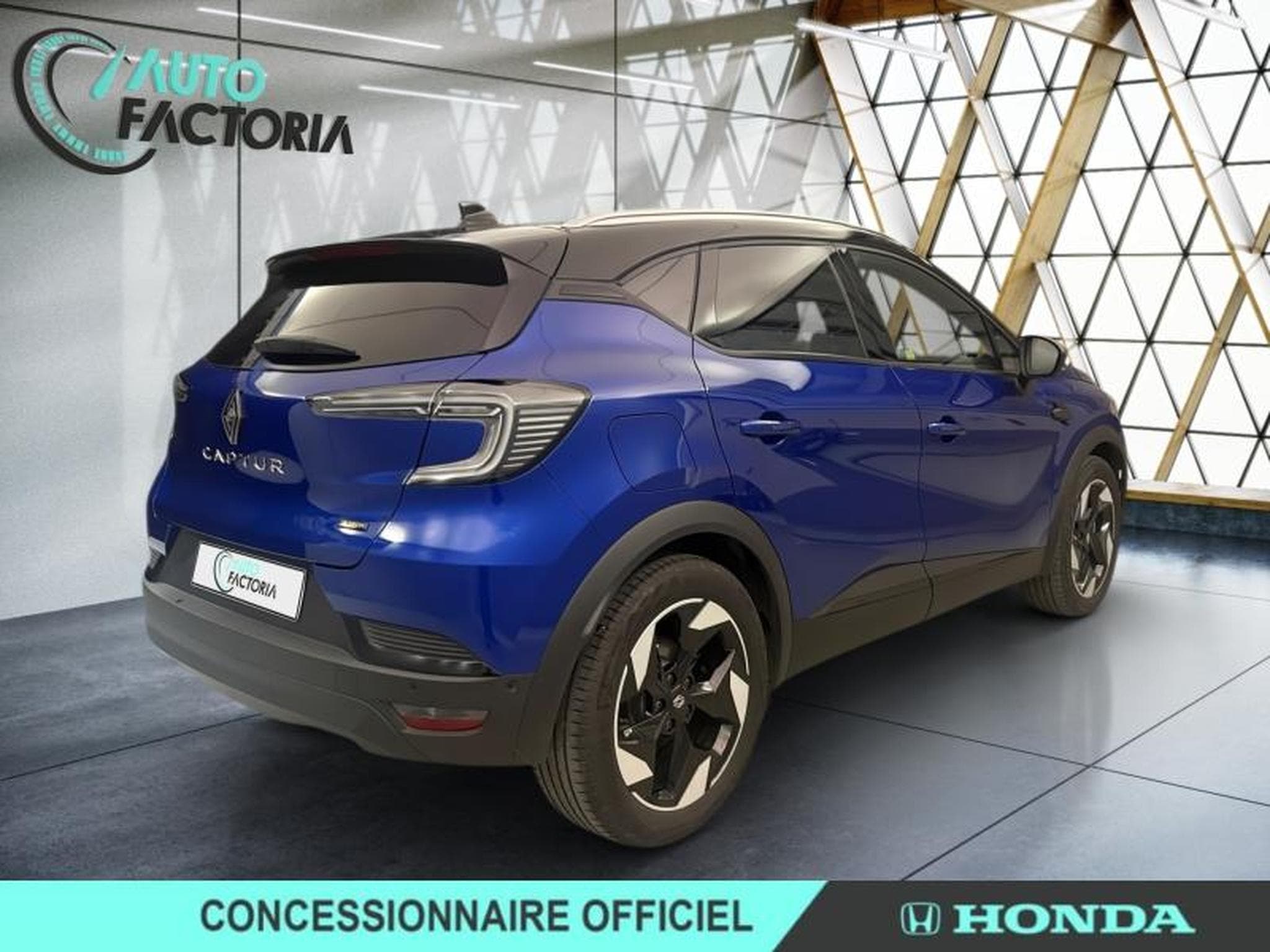 Renault Captur 1.6 E-Tech full hybrid 145ch Techno (2025) - Foto 2