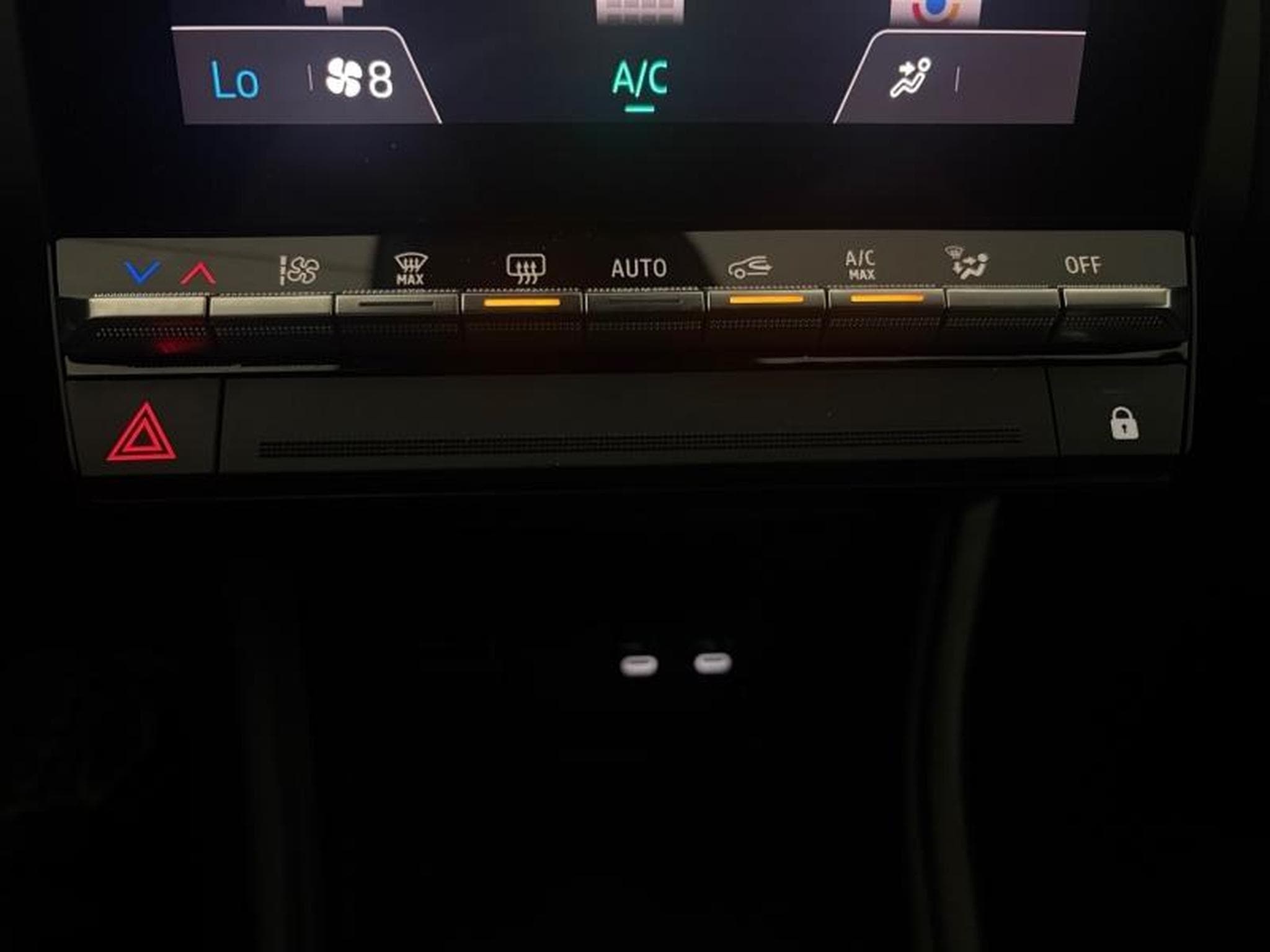 Renault Captur 1.6 E-Tech full hybrid 145ch Techno (2025) - Foto 8