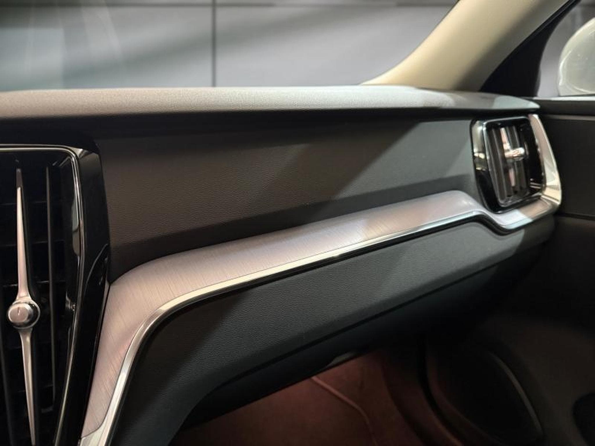 Volvo S60 2,0 197ch CORE (2024) - Foto 14