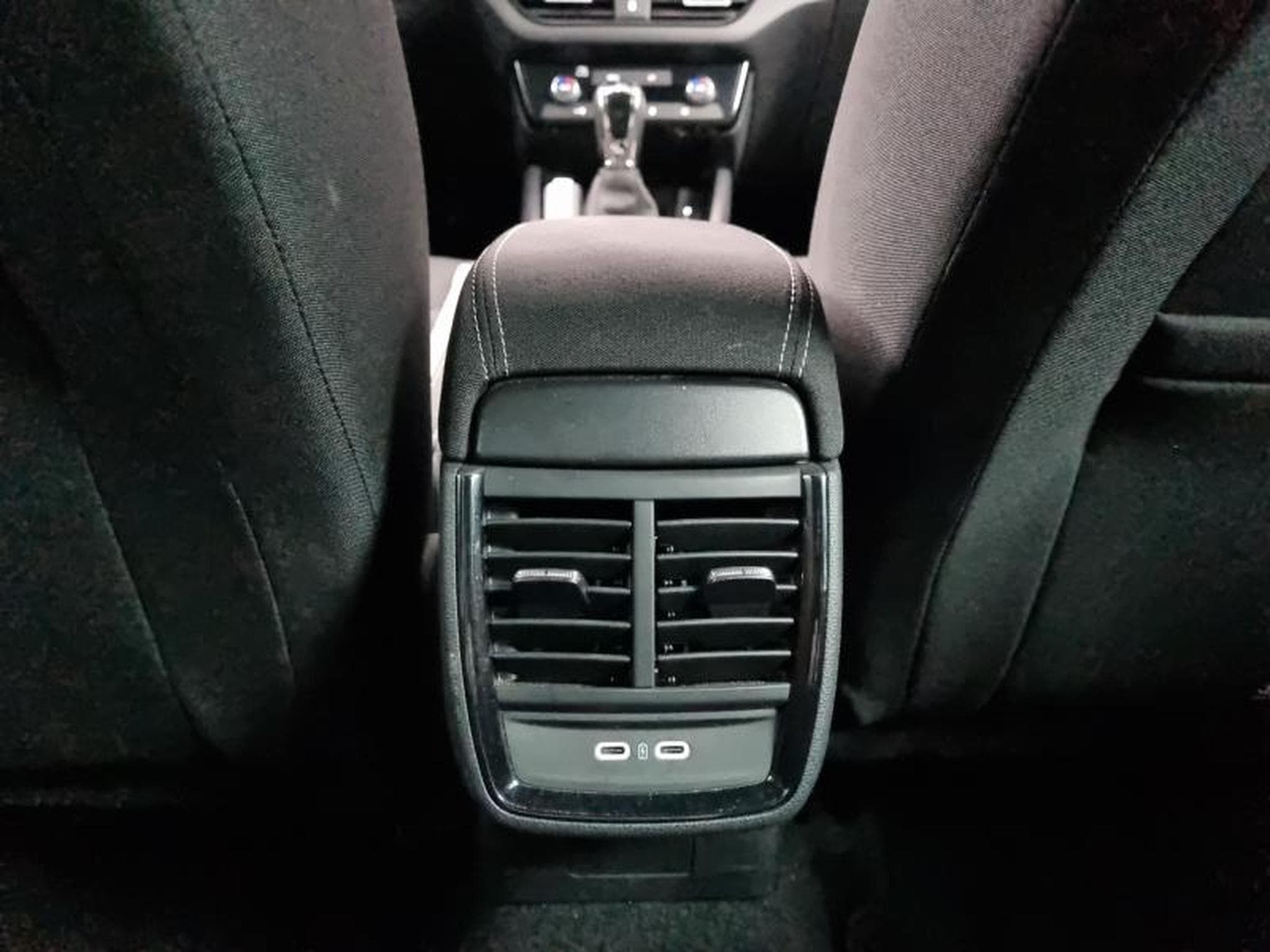 Skoda Scala 1.0 TSI Evo2 116ch Selection DSG7 (2025) - Foto 23